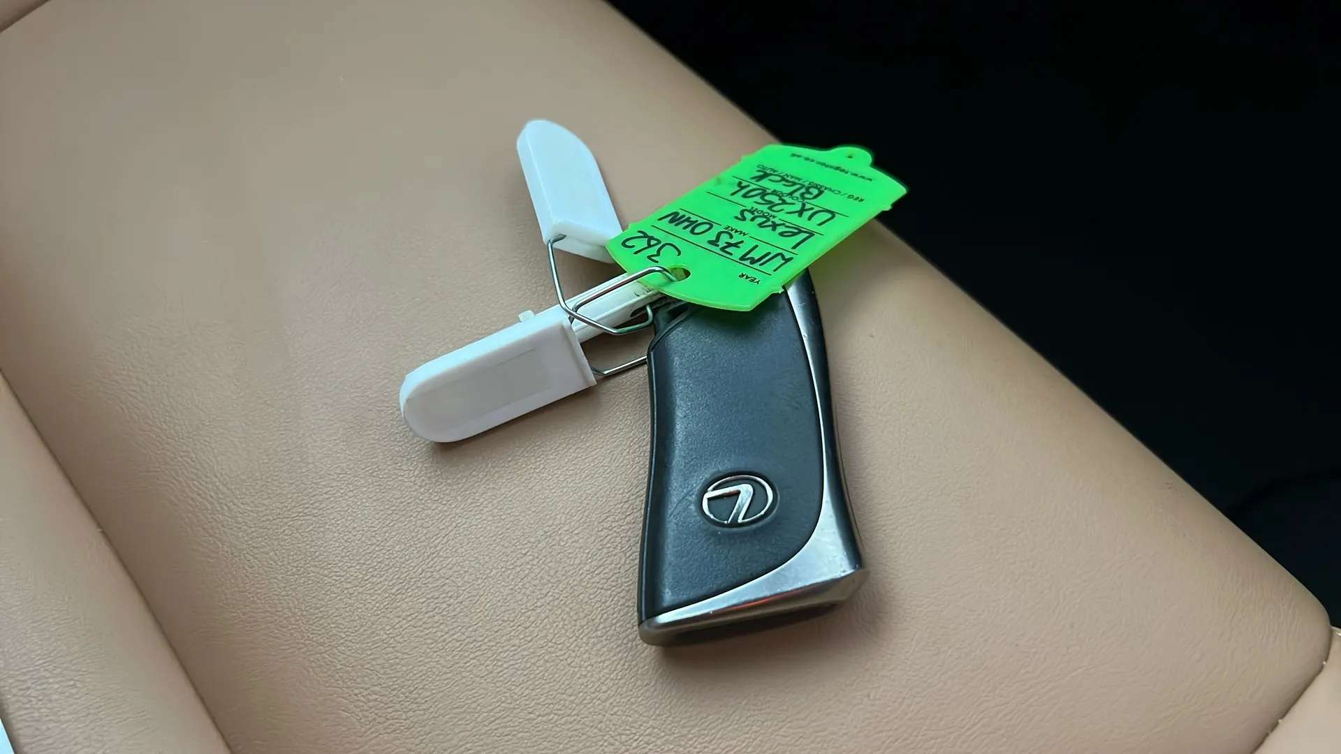 2023 LEXUS UX 2023 LEXUS UX