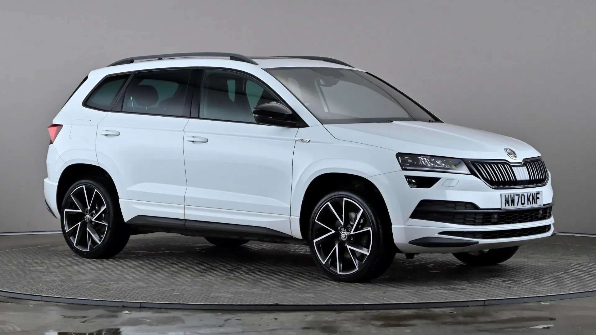 A 2020 SKODA KAROQ 1.5 TSI Sport Line DSG A 2020 SKODA KAROQ 1.5 TSI Sport Line DSG
