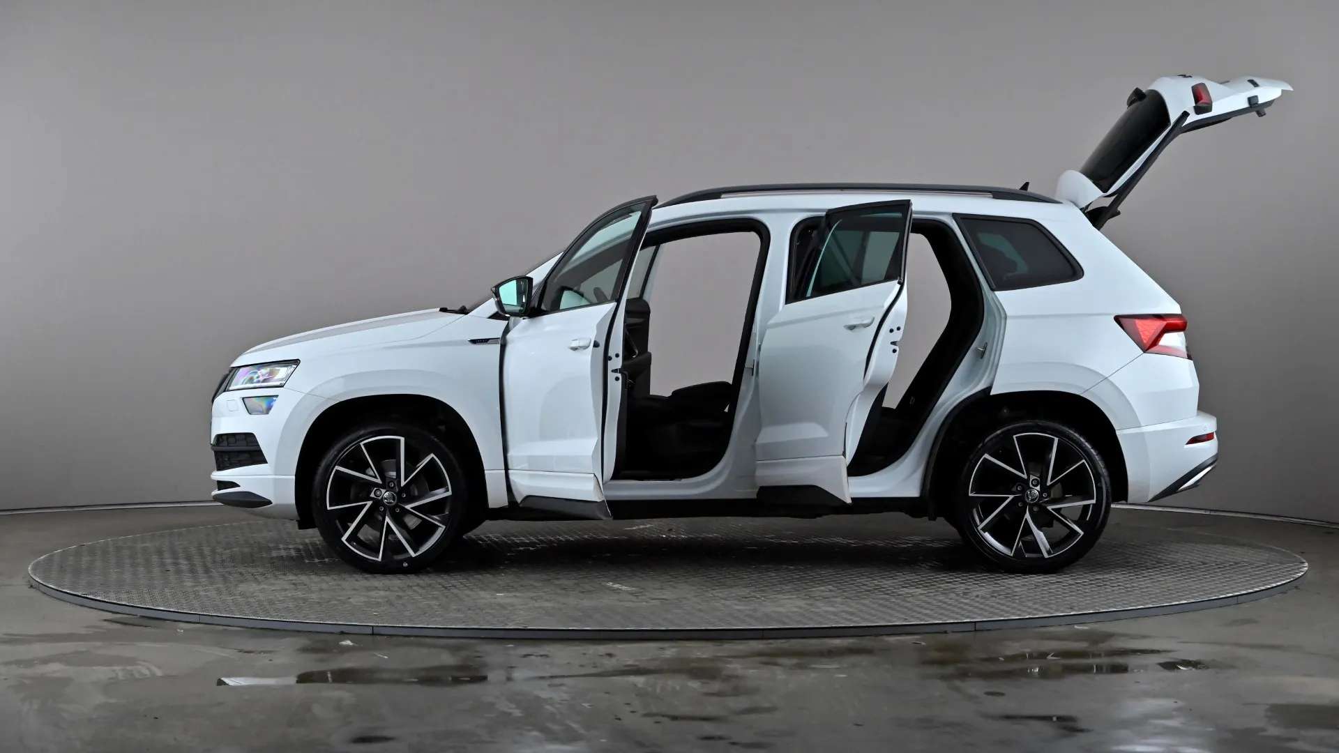 2020 SKODA KAROQ 2020 SKODA KAROQ