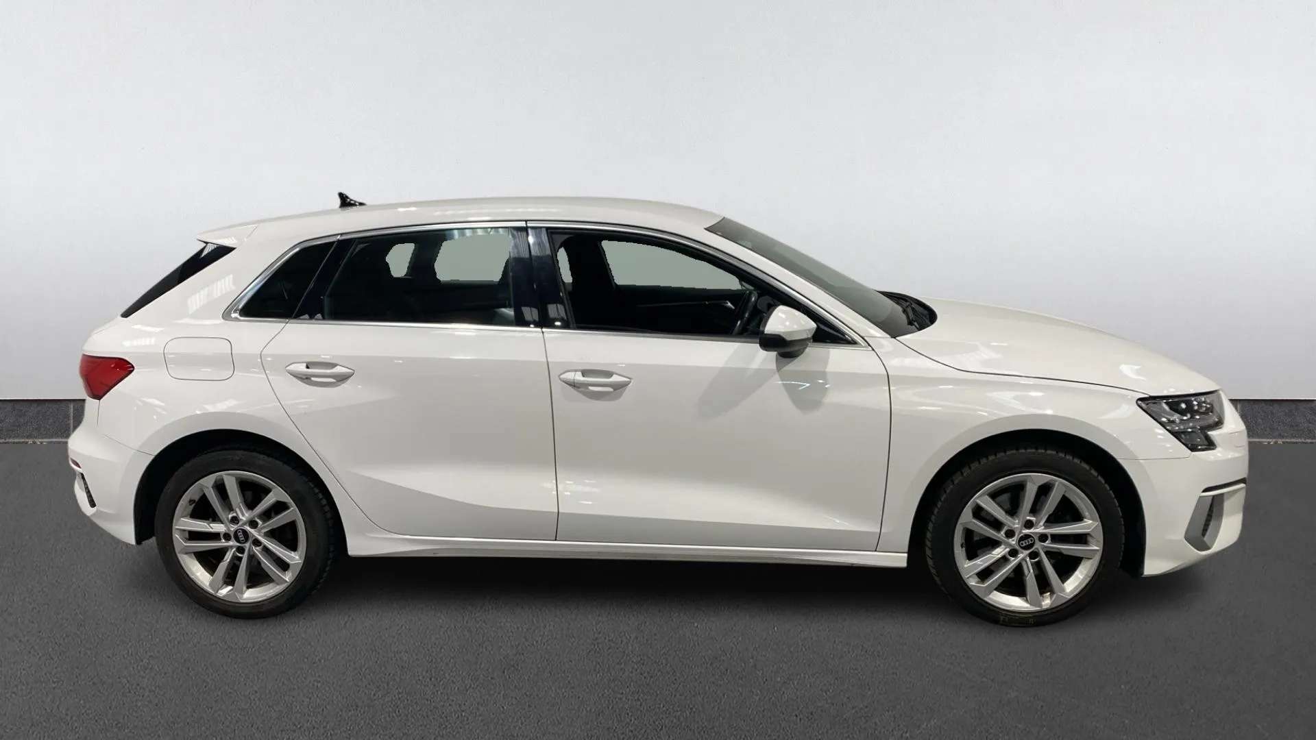 A 2020 AUDI A3 40 TFSI e Sport S Tronic A 2020 AUDI A3 40 TFSI e Sport S Tronic