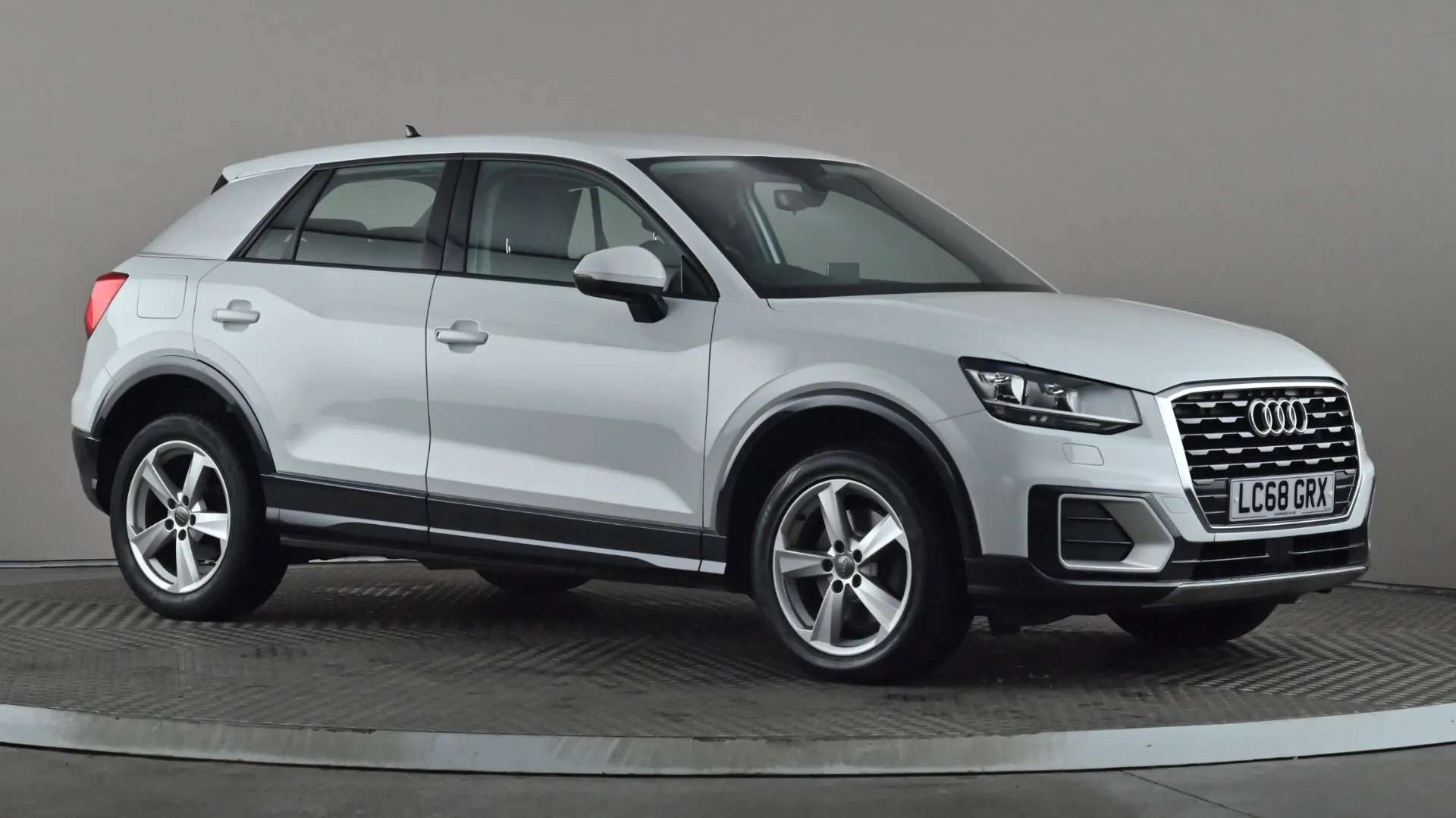 A 2018 AUDI Q2 30 TDI Sport S Tronic A 2018 AUDI Q2 30 TDI Sport S Tronic