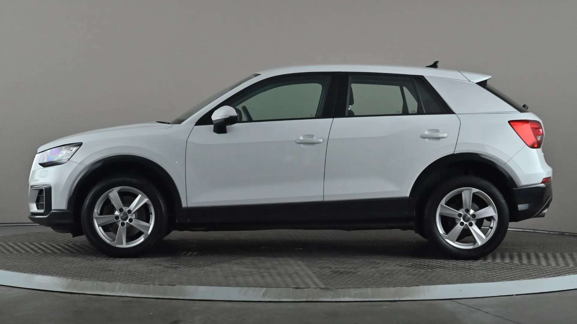 A 2018 AUDI Q2 30 TDI Sport S Tronic A 2018 AUDI Q2 30 TDI Sport S Tronic