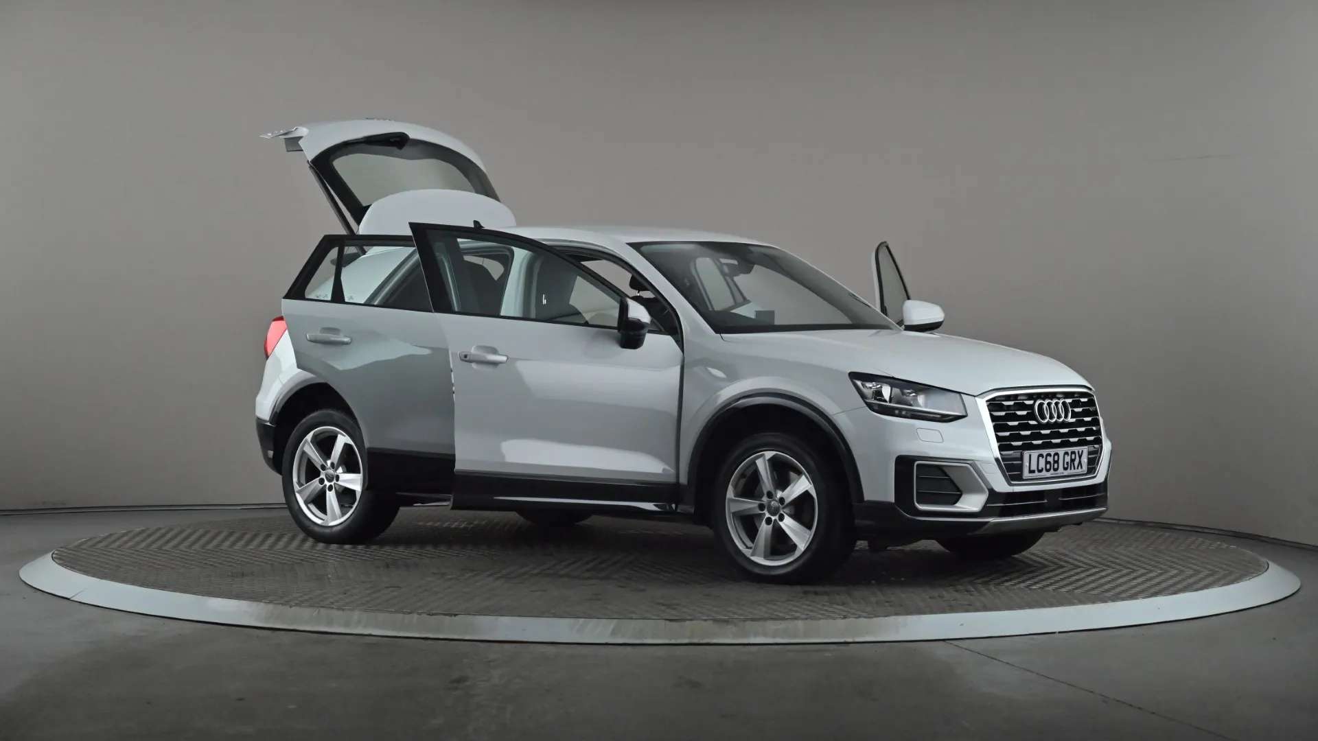 2018 AUDI Q2 2018 AUDI Q2