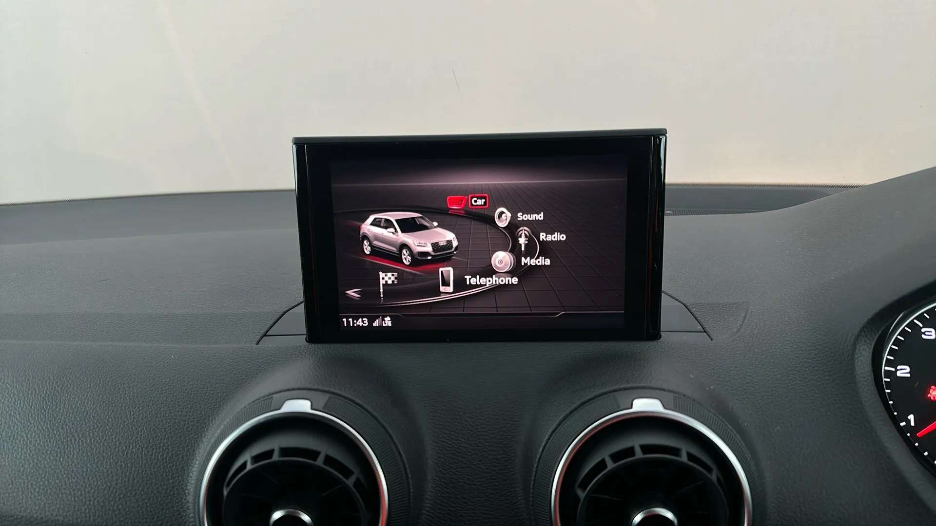 2018 AUDI Q2 2018 AUDI Q2