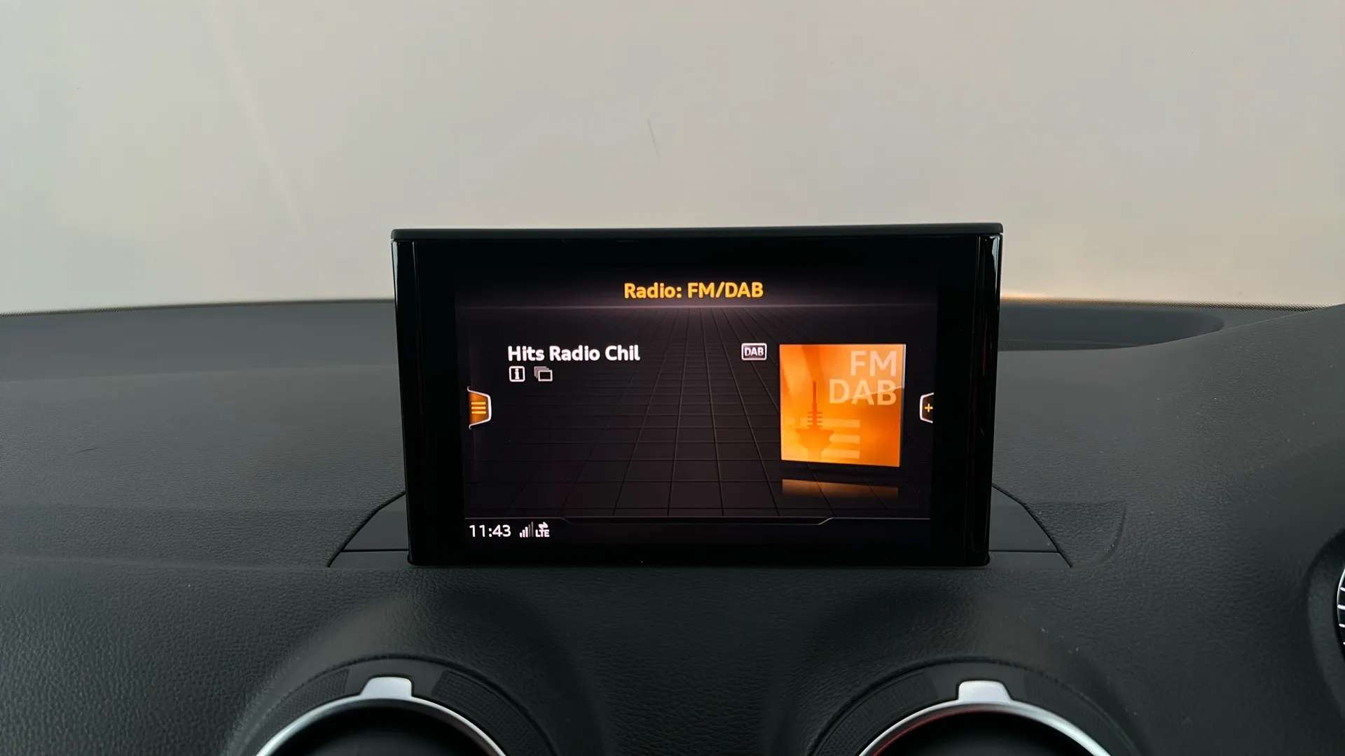 2018 AUDI Q2 2018 AUDI Q2