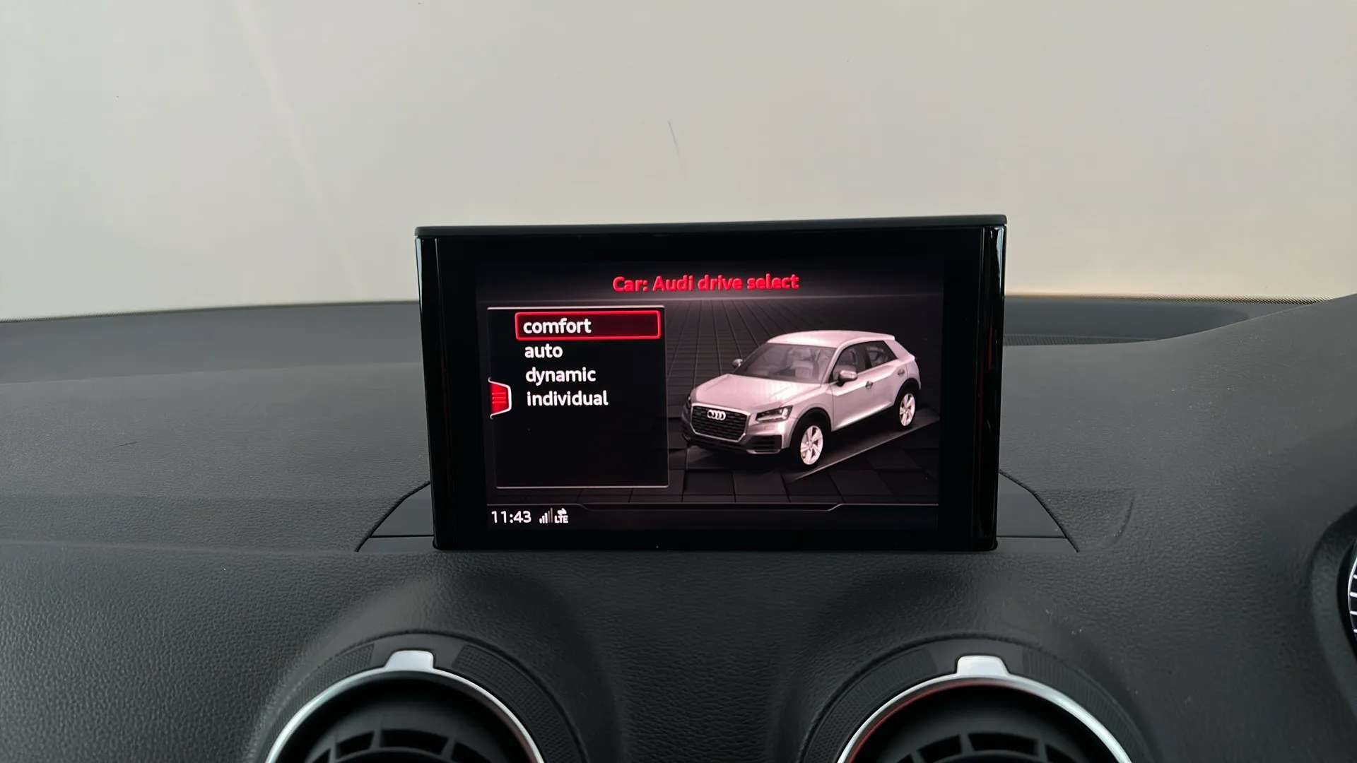 2018 AUDI Q2 2018 AUDI Q2