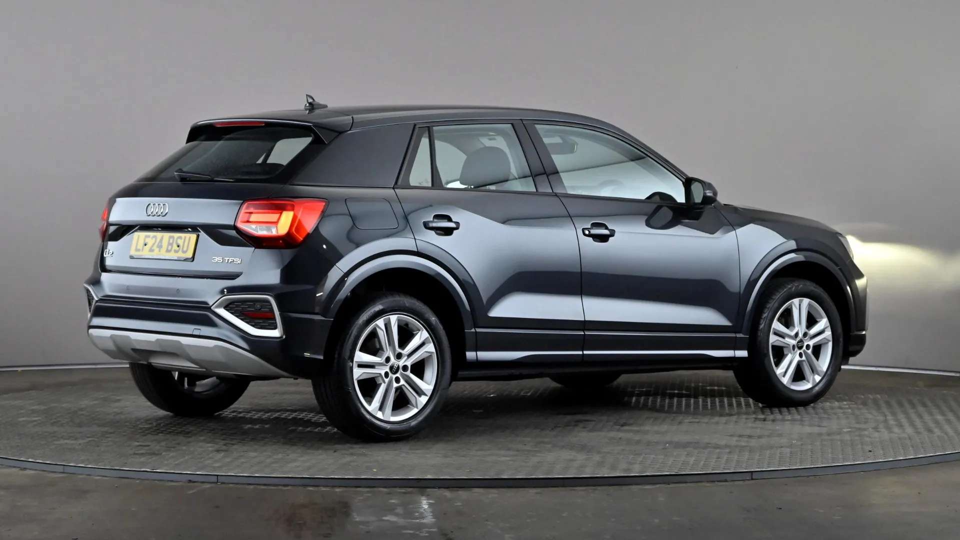 2024 AUDI Q2 2024 AUDI Q2