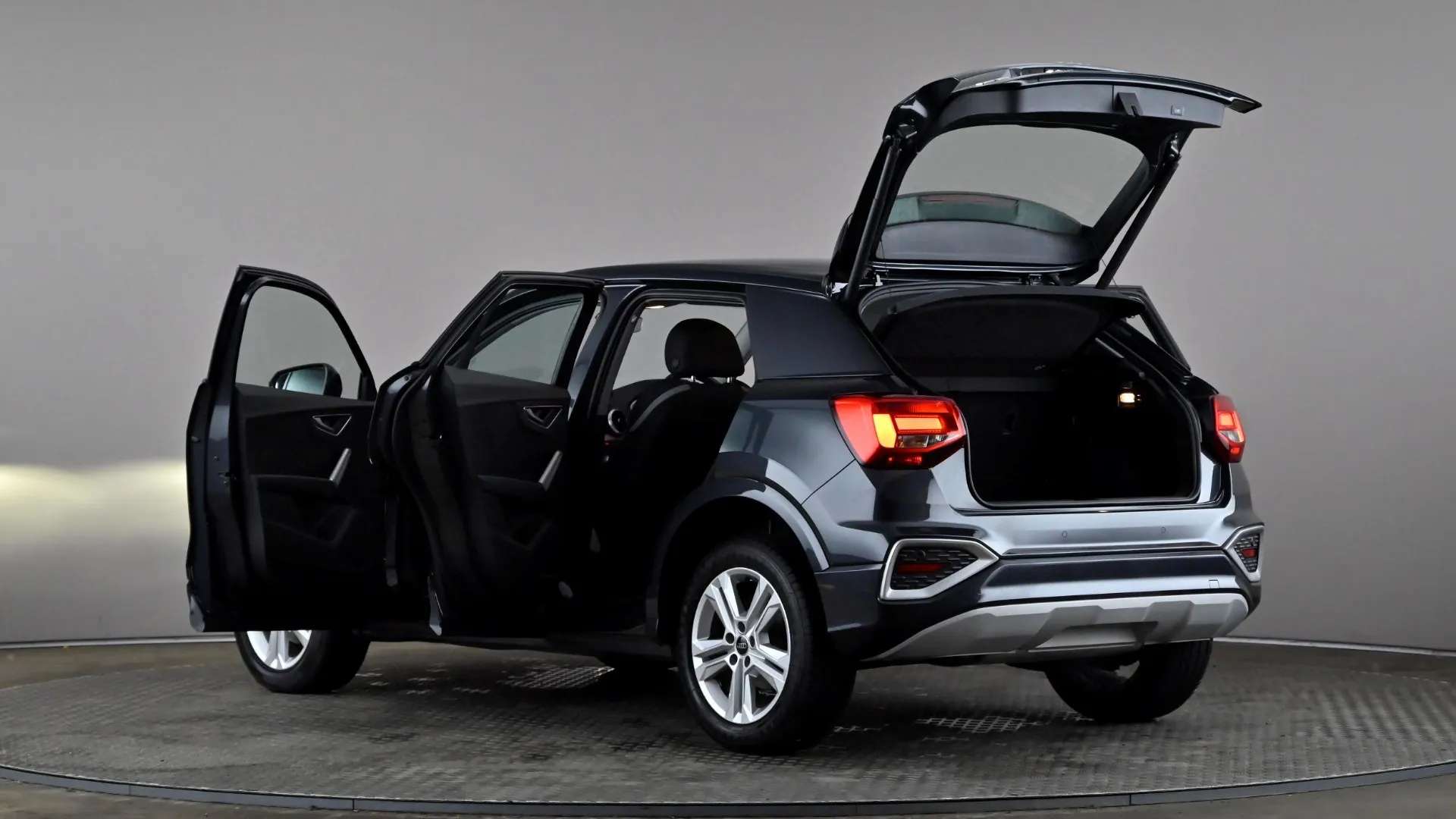 2024 AUDI Q2 2024 AUDI Q2