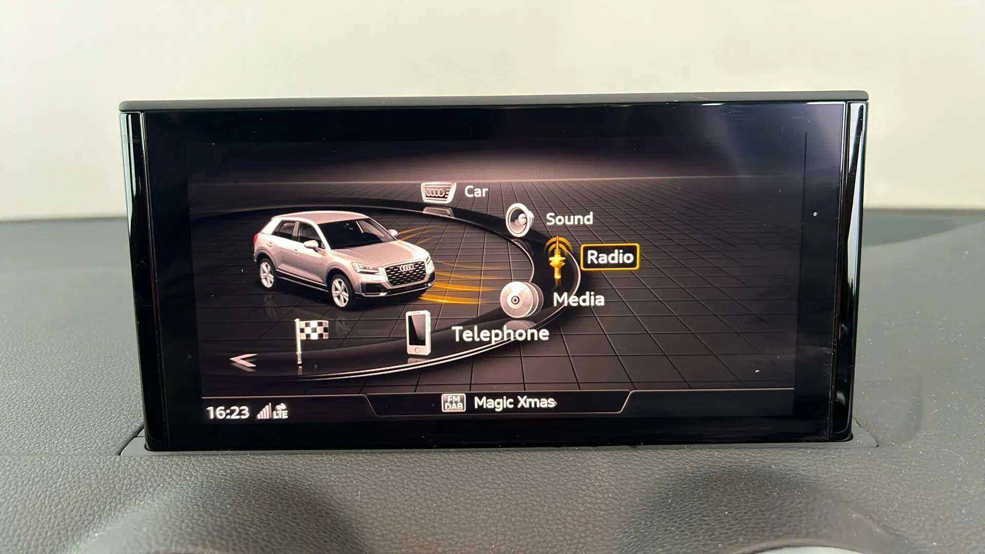 2024 AUDI Q2 2024 AUDI Q2