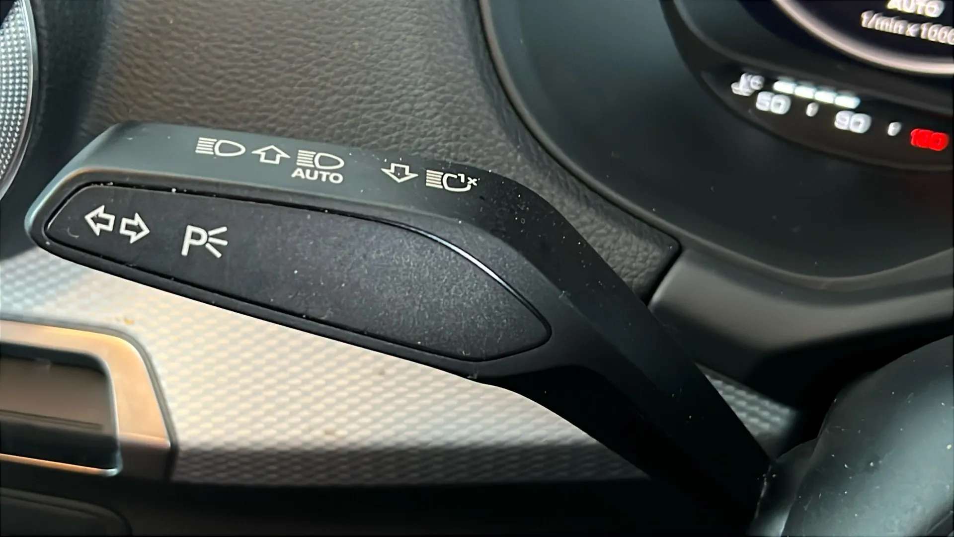 2024 AUDI Q2 2024 AUDI Q2