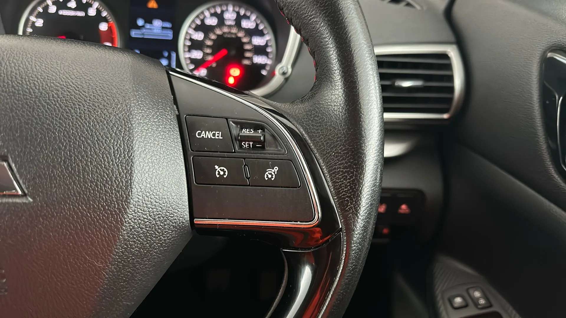 2021 MITSUBISHI ECLIPSE CROSS 2021 MITSUBISHI ECLIPSE CROSS
