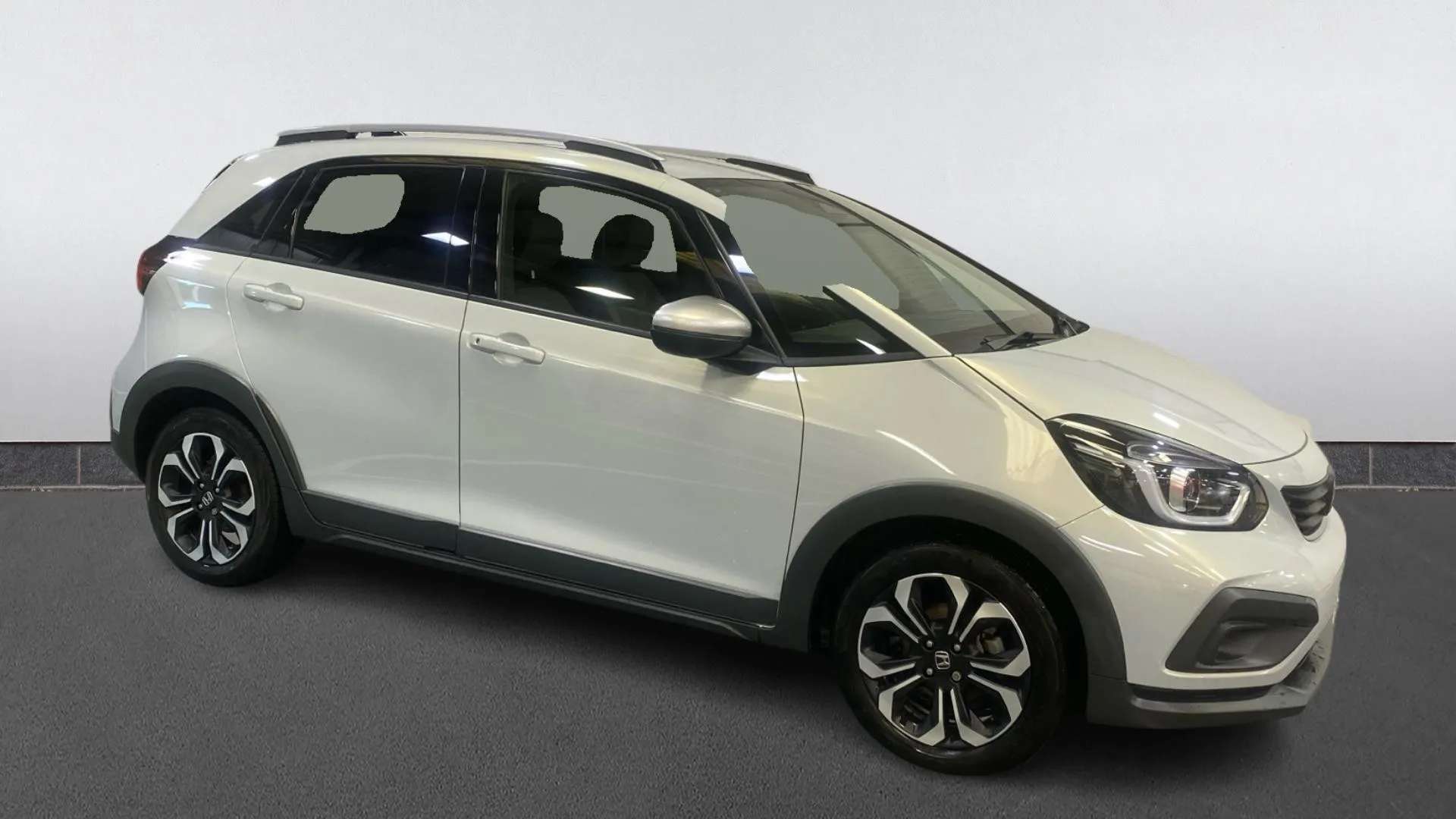 A 2021 HONDA JAZZ 1.5 i-MMD Hybrid Crosstar EX eCVT A 2021 HONDA JAZZ 1.5 i-MMD Hybrid Crosstar EX eCVT