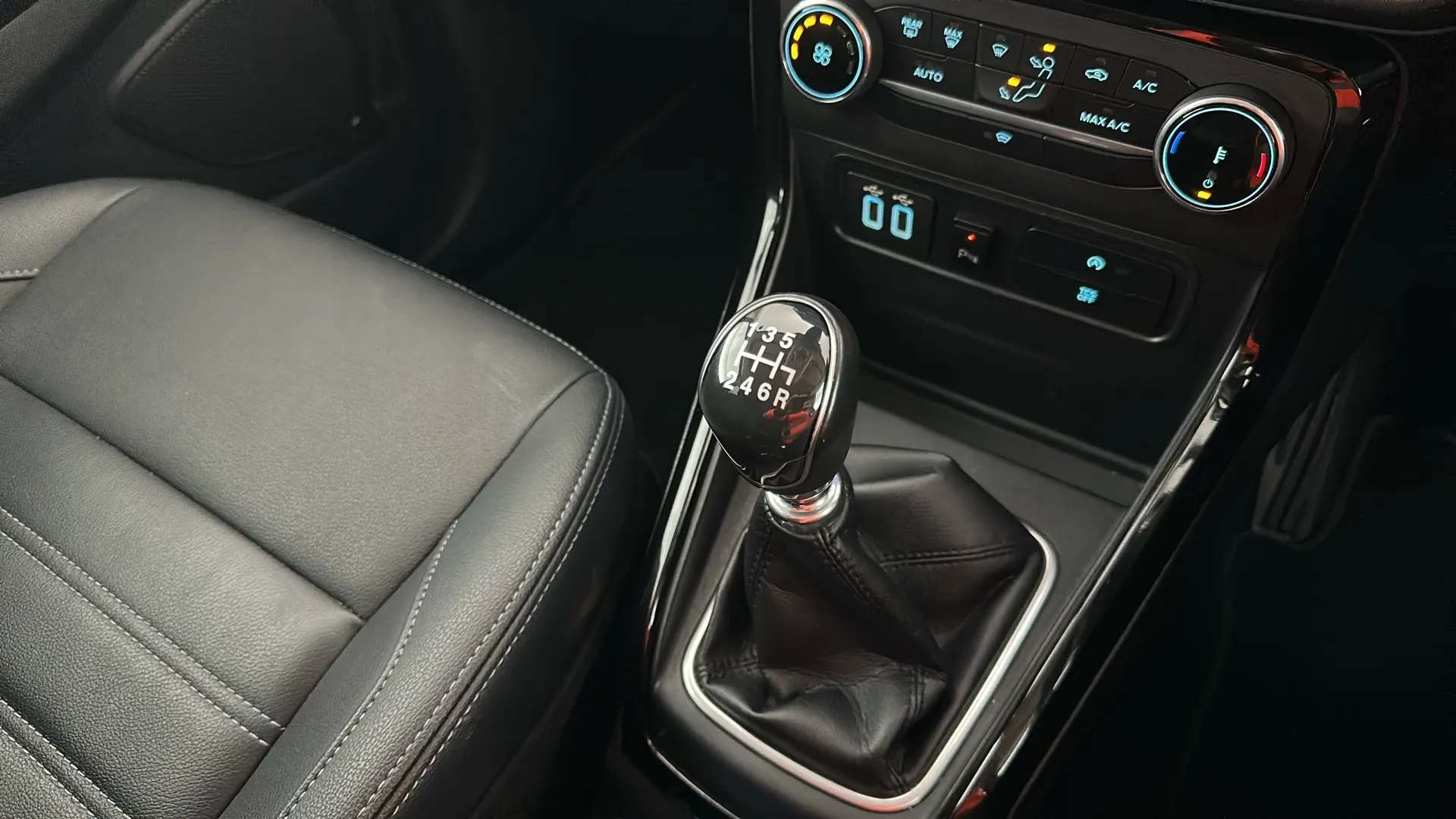 2021 FORD ECOSPORT 2021 FORD ECOSPORT