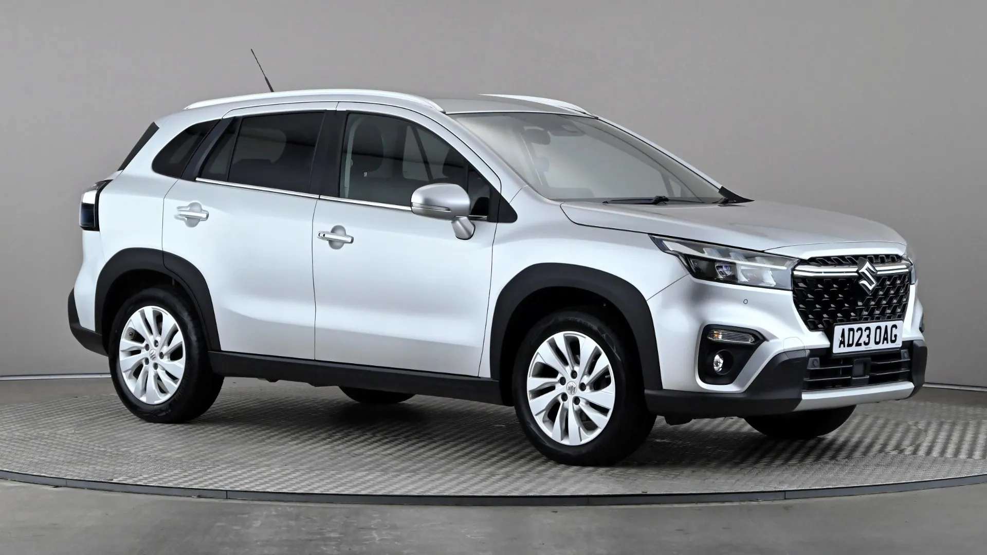A 2023 SUZUKI S-CROSS MOTION HEV AUTO A 2023 SUZUKI S-CROSS MOTION HEV AUTO