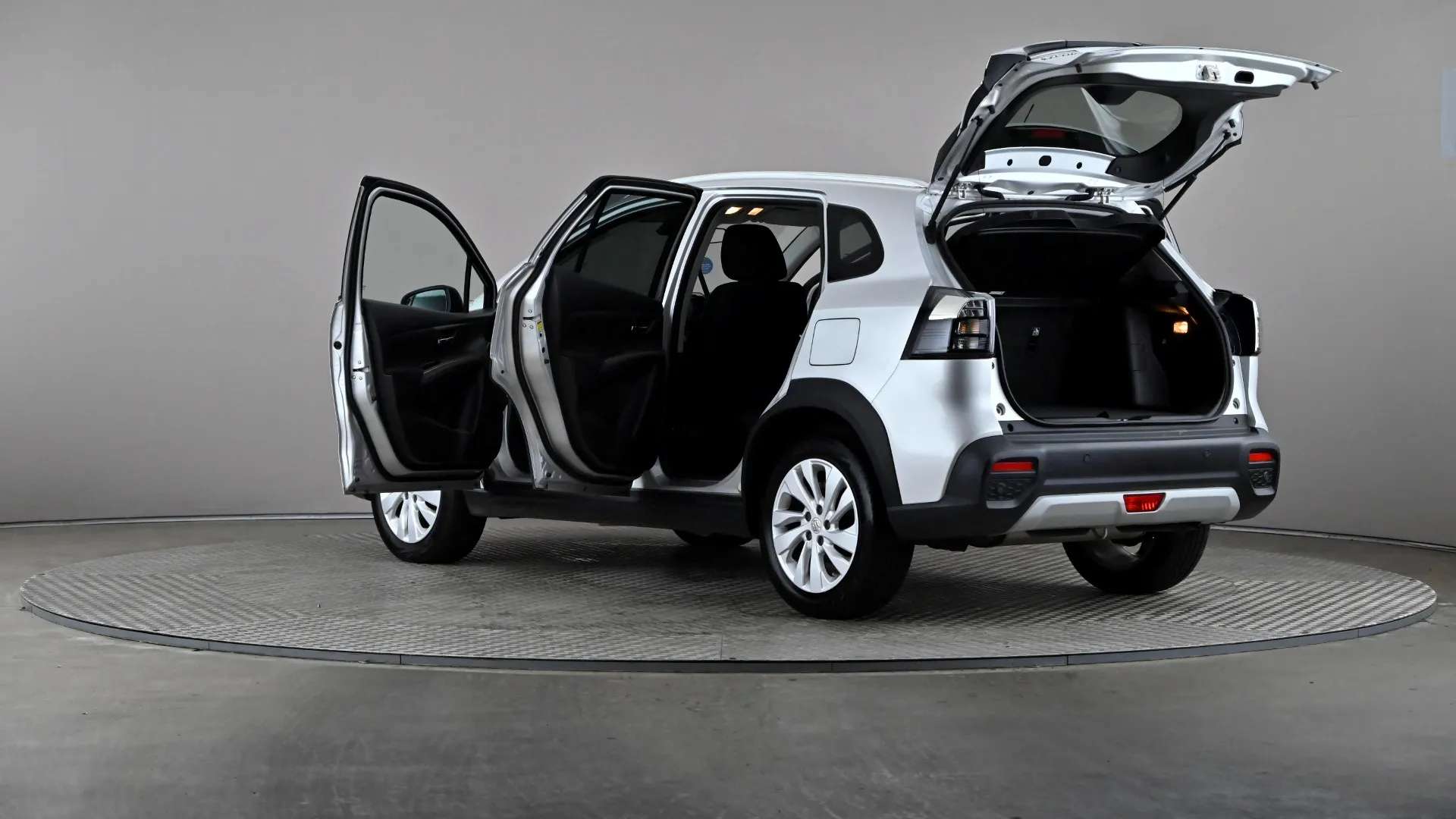 2023 SUZUKI S-CROSS MOTION HEV AUTO 2023 SUZUKI S-CROSS MOTION HEV AUTO