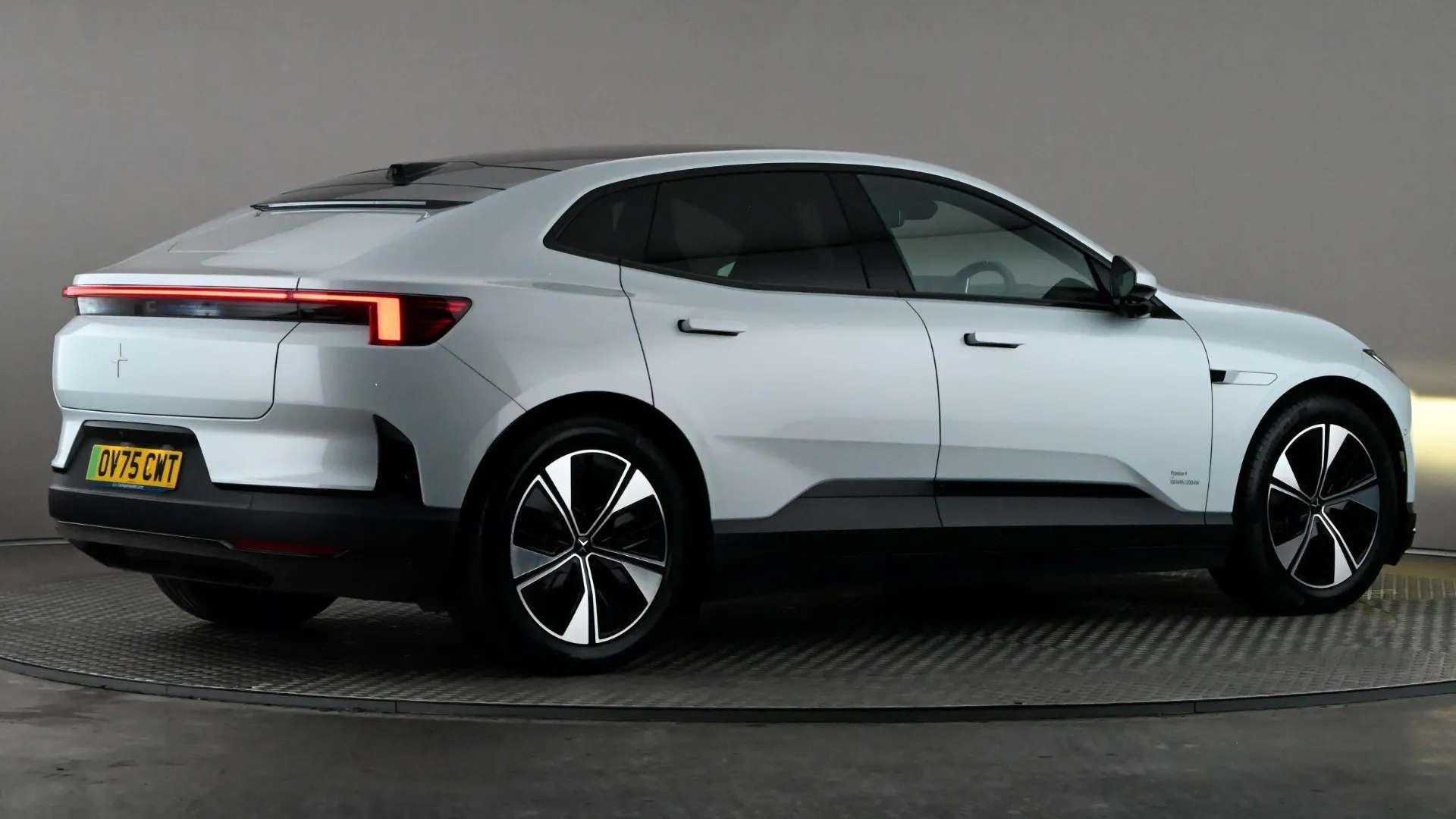 2025 POLESTAR 4 2025 POLESTAR 4