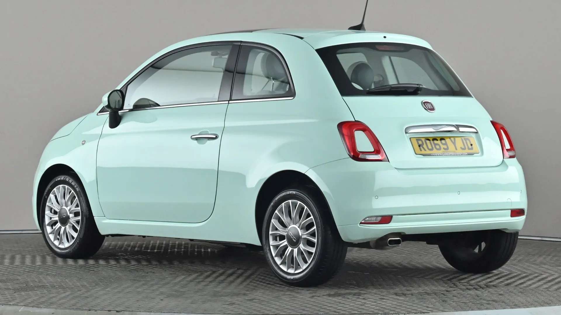 A 2019 FIAT 500 1.2 Lounge Dualogic A 2019 FIAT 500 1.2 Lounge Dualogic
