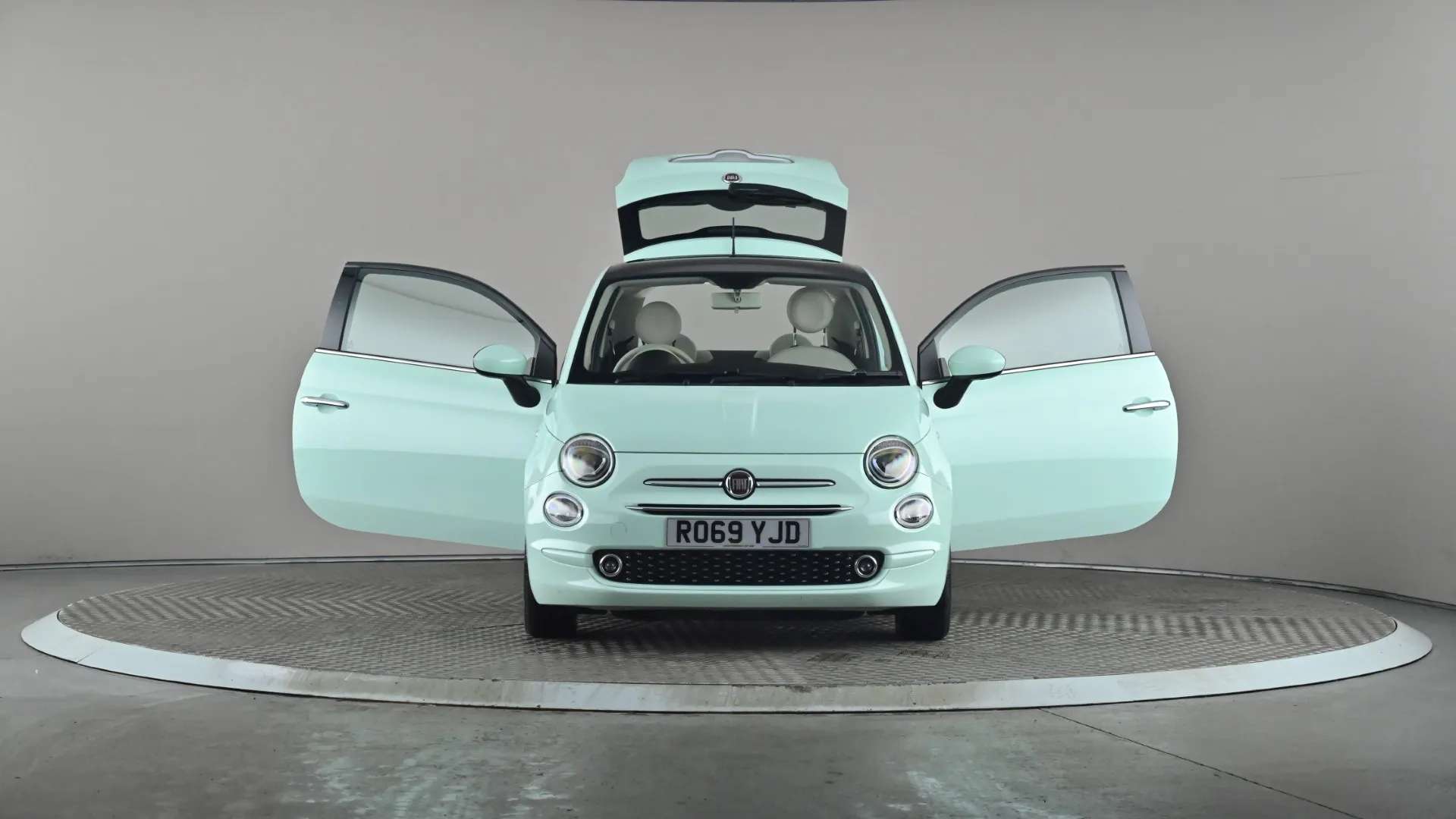 2019 FIAT 500 2019 FIAT 500