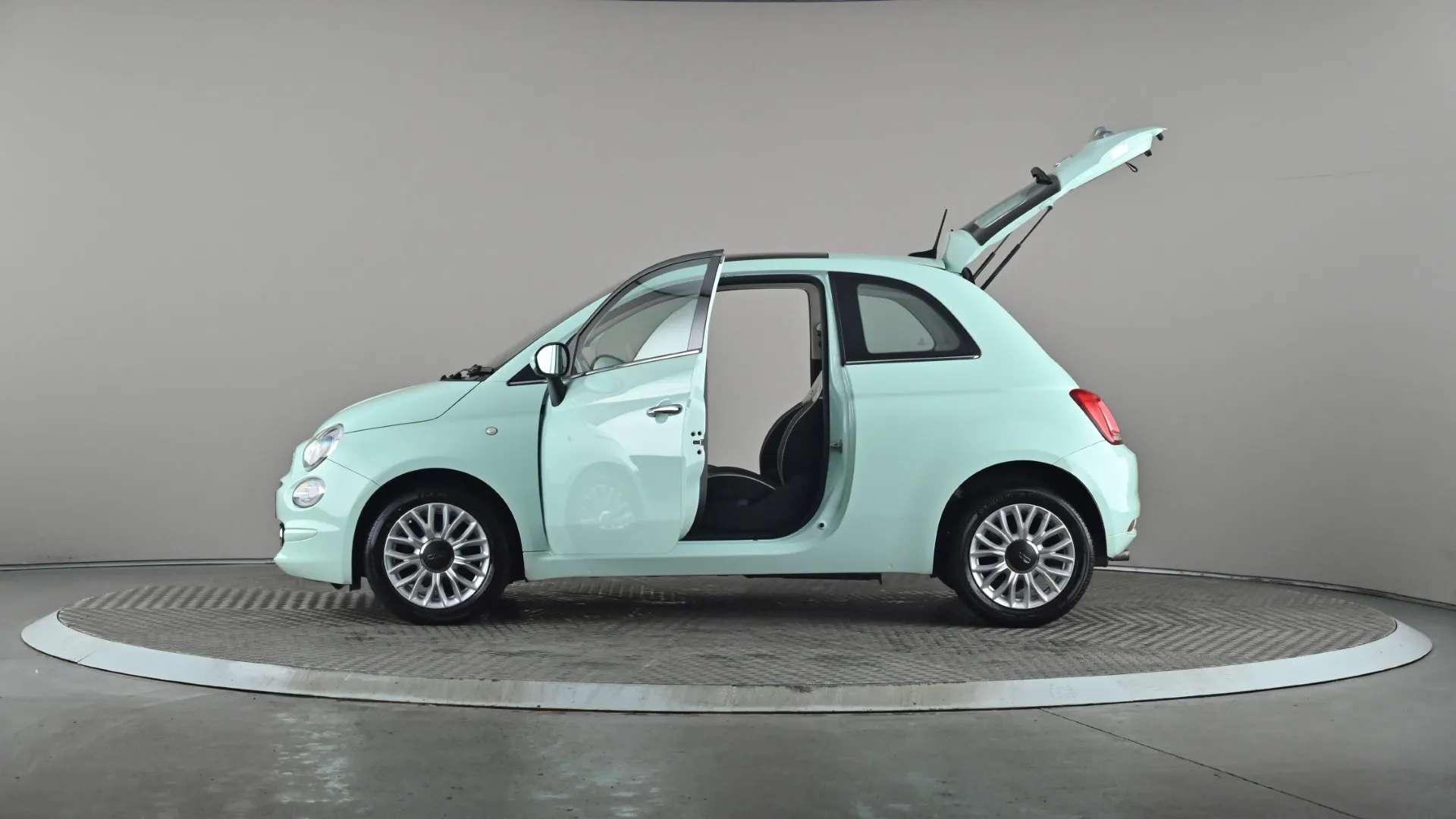 2019 FIAT 500 2019 FIAT 500
