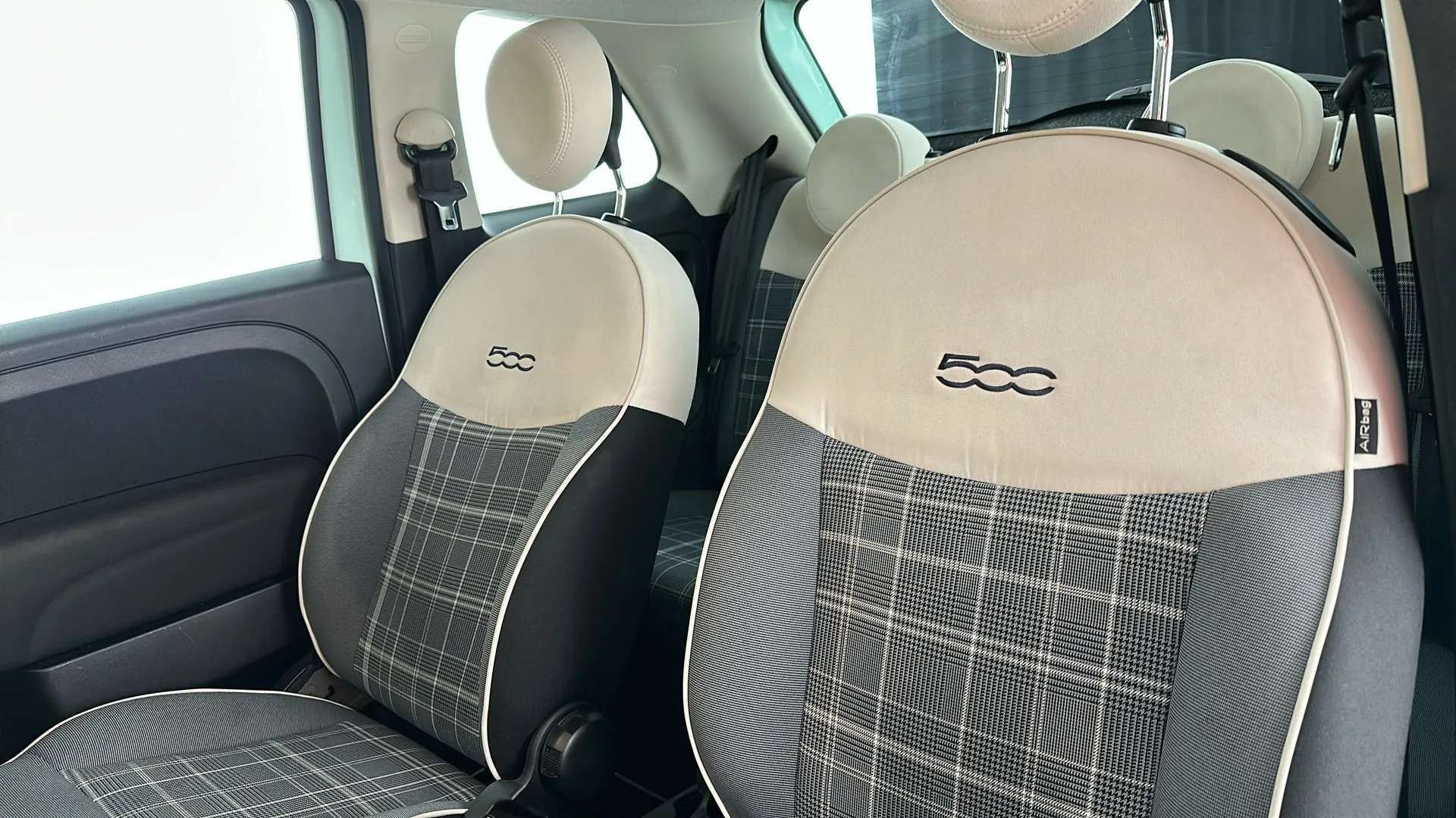 2019 FIAT 500 2019 FIAT 500