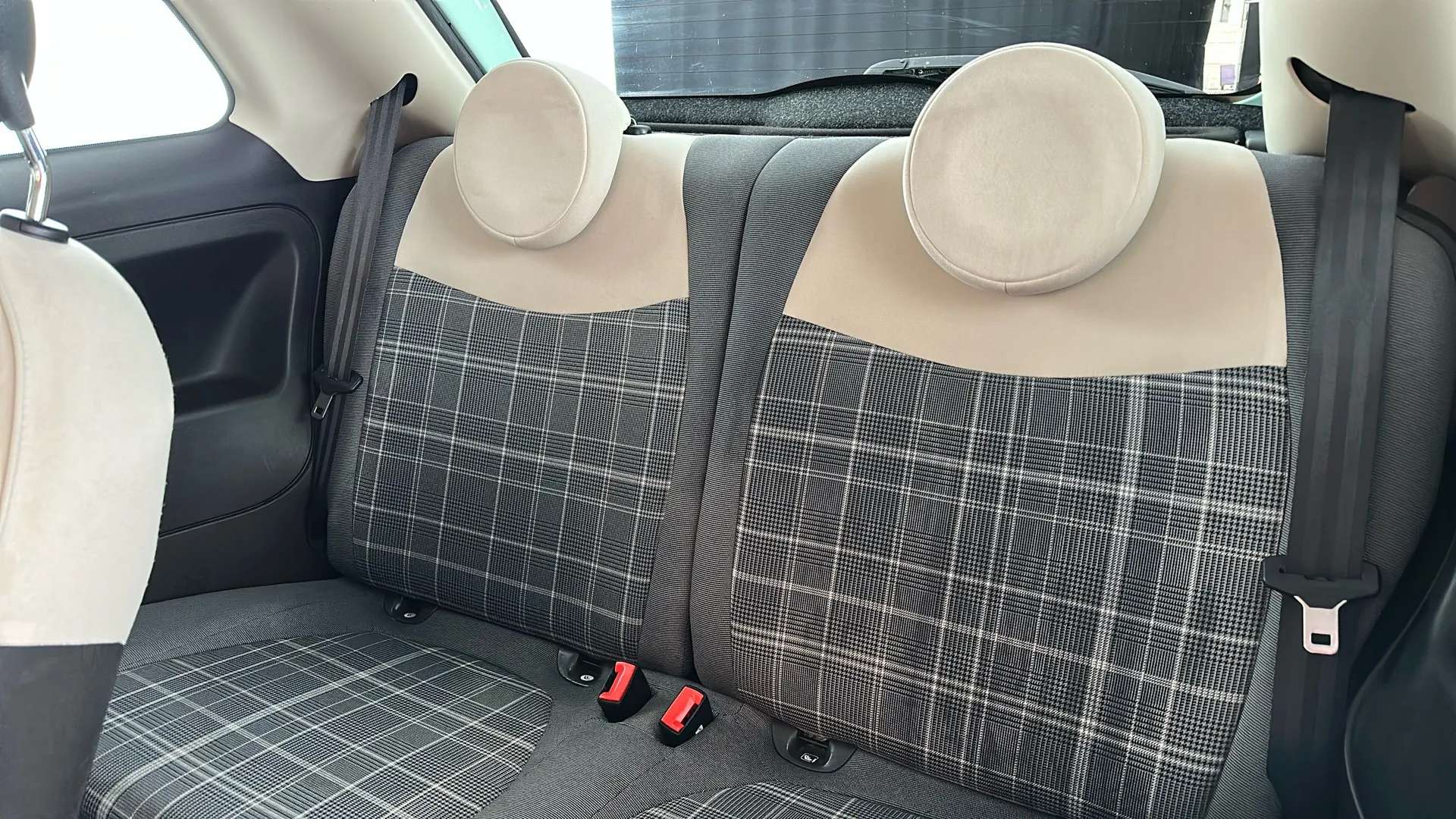 2019 FIAT 500 2019 FIAT 500