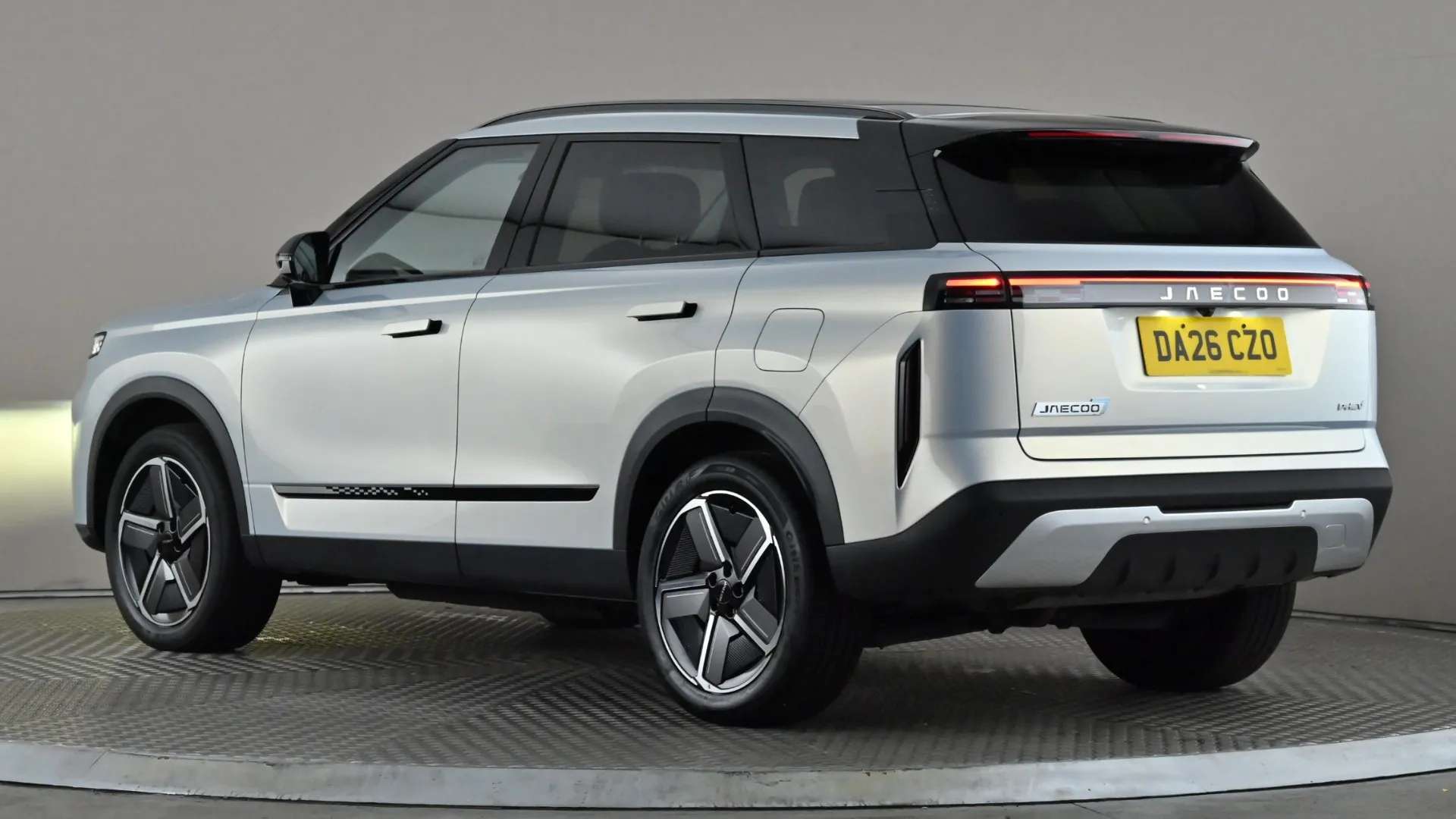 A 2026 JAECOO 7 1.5T SHS-P Luxury Auto A 2026 JAECOO 7 1.5T SHS-P Luxury Auto