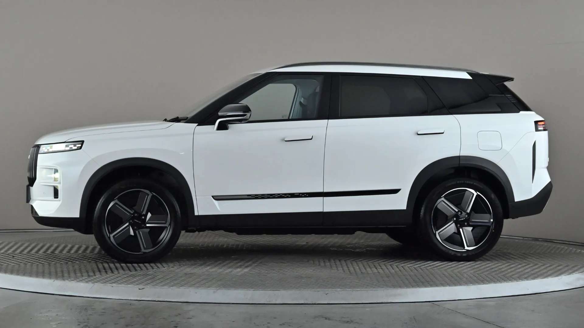 A 2026 JAECOO 7 1.5T SHS-P Luxury Auto A 2026 JAECOO 7 1.5T SHS-P Luxury Auto