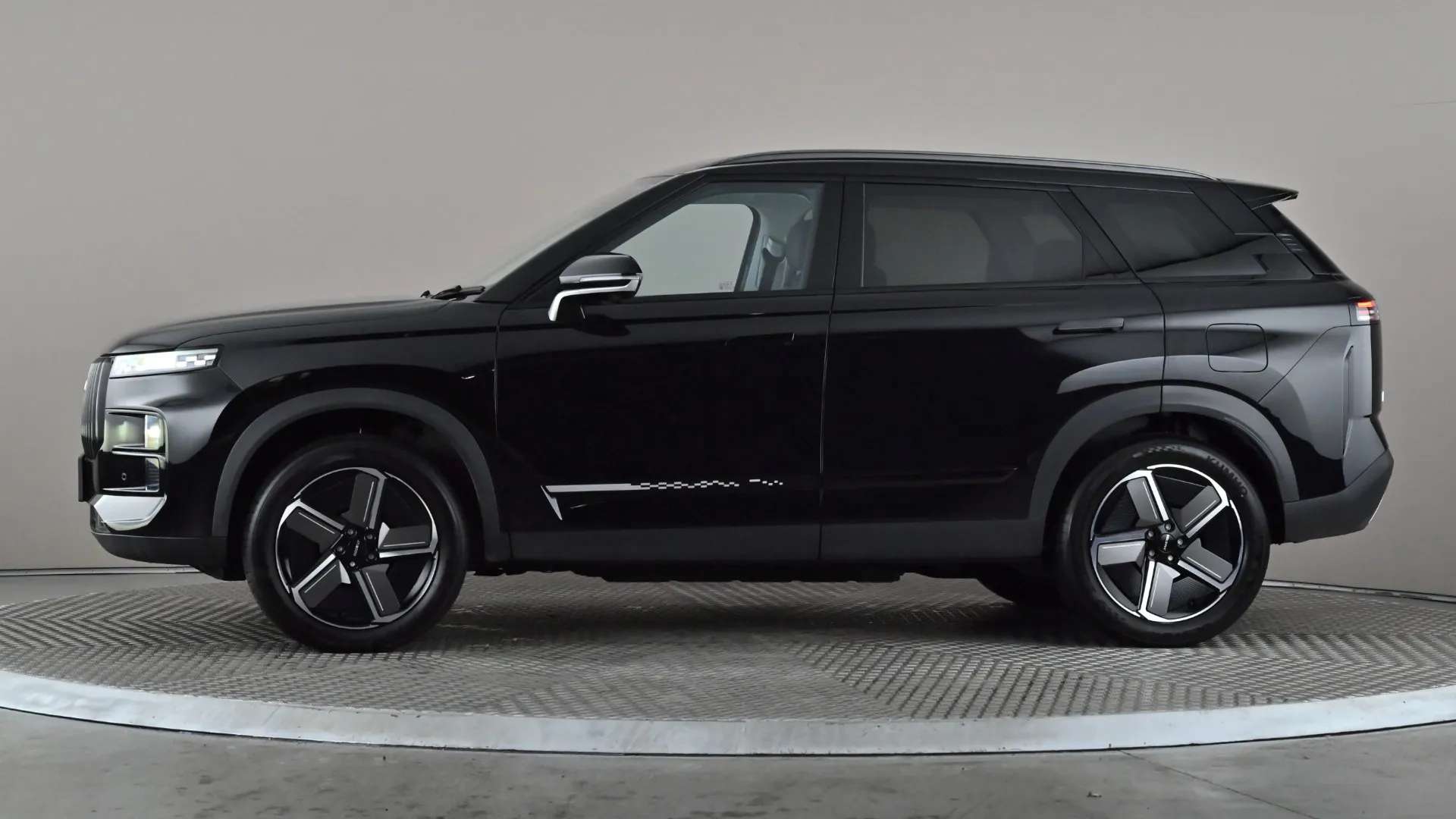 A 2026 JAECOO 7 1.5T SHS-P Luxury Auto A 2026 JAECOO 7 1.5T SHS-P Luxury Auto