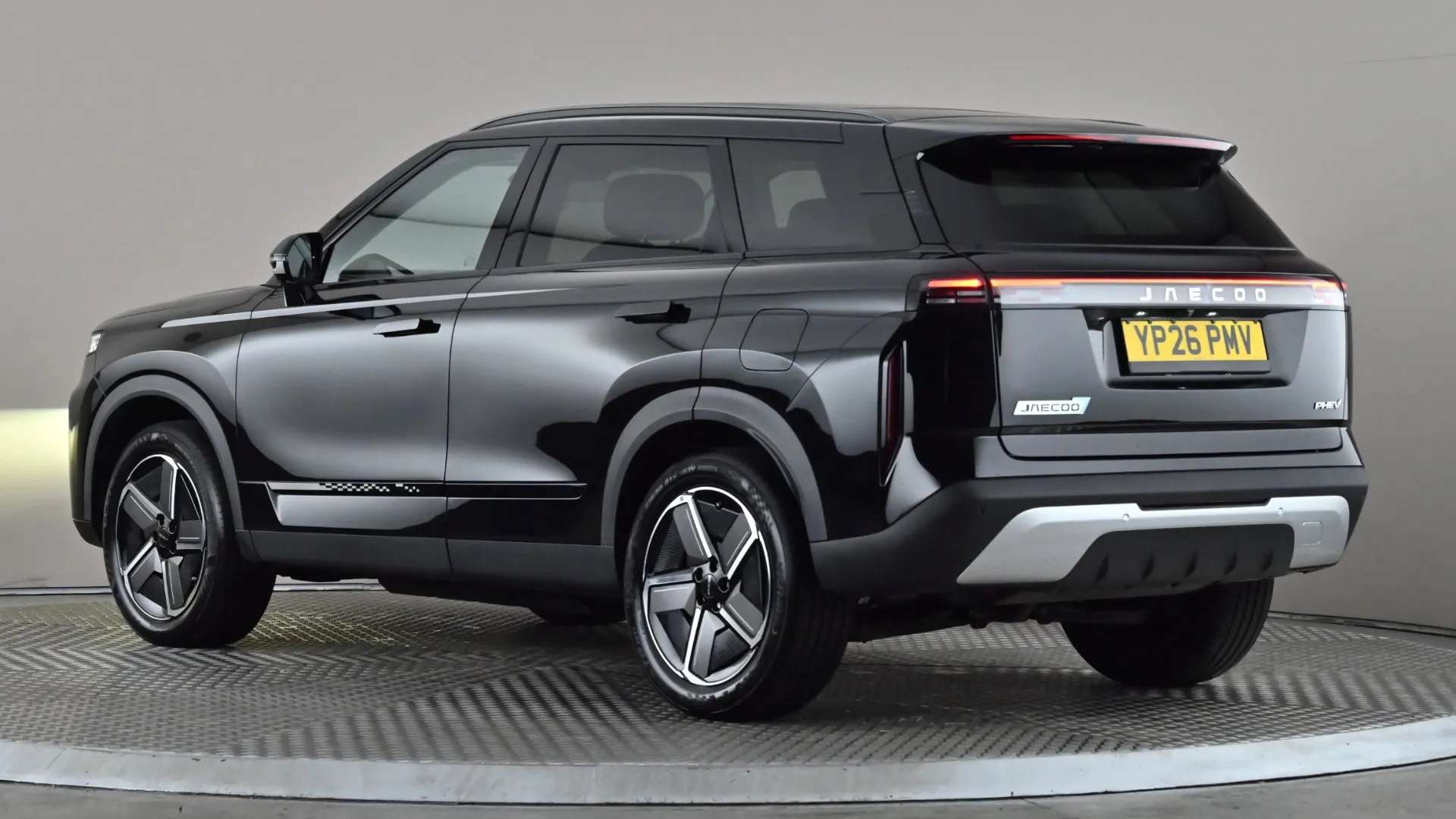 A 2026 JAECOO 7 1.5T SHS-P Luxury Auto A 2026 JAECOO 7 1.5T SHS-P Luxury Auto