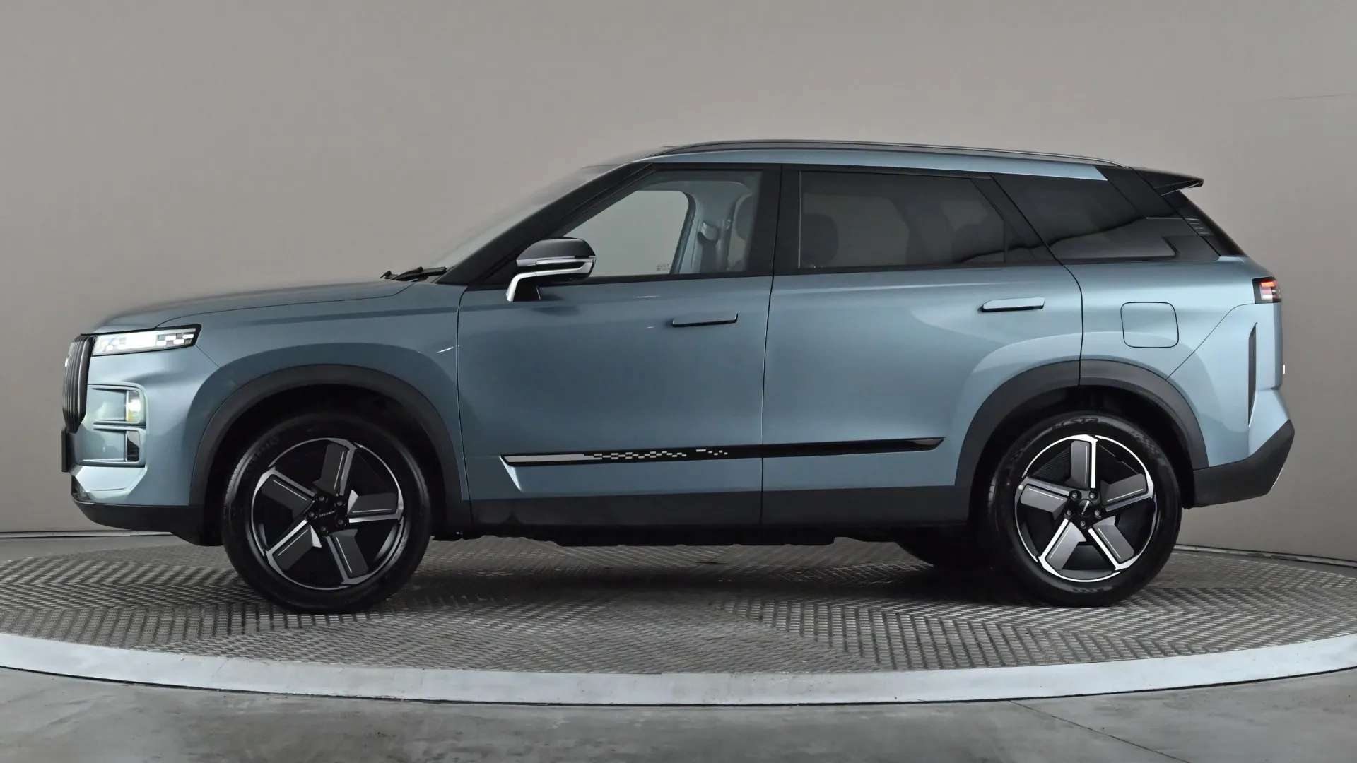 A 2026 JAECOO 7 1.5T SHS-P Luxury Auto A 2026 JAECOO 7 1.5T SHS-P Luxury Auto
