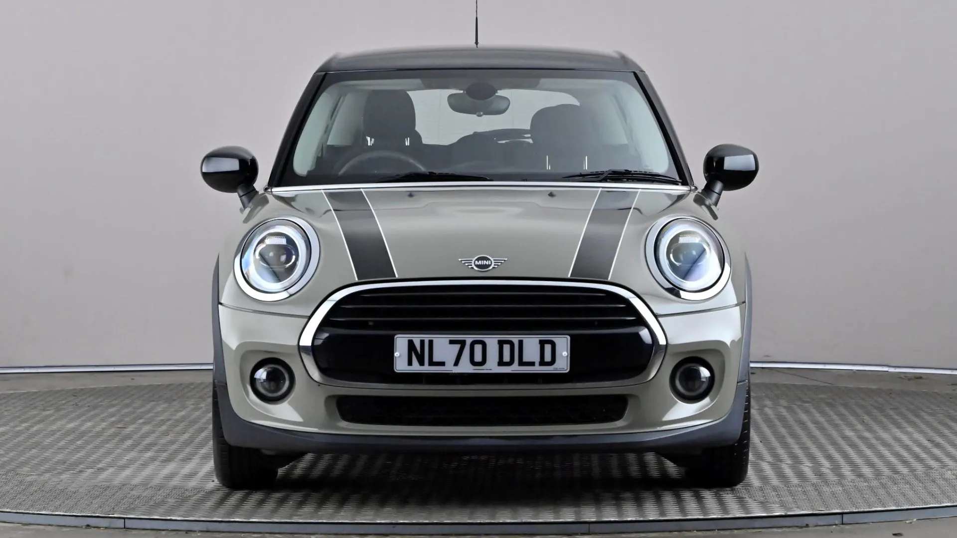A 2020 MINI HATCH 1.5 Cooper Classic II A 2020 MINI HATCH 1.5 Cooper Classic II