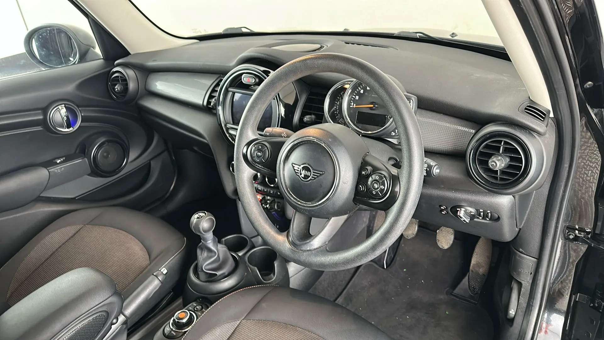 2019 MINI HATCH 2019 MINI HATCH