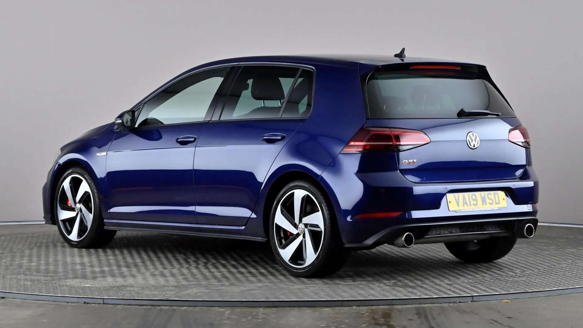 A 2019 VOLKSWAGEN GOLF 2.0 TSI 245 GTI Performance A 2019 VOLKSWAGEN GOLF 2.0 TSI 245 GTI Performance