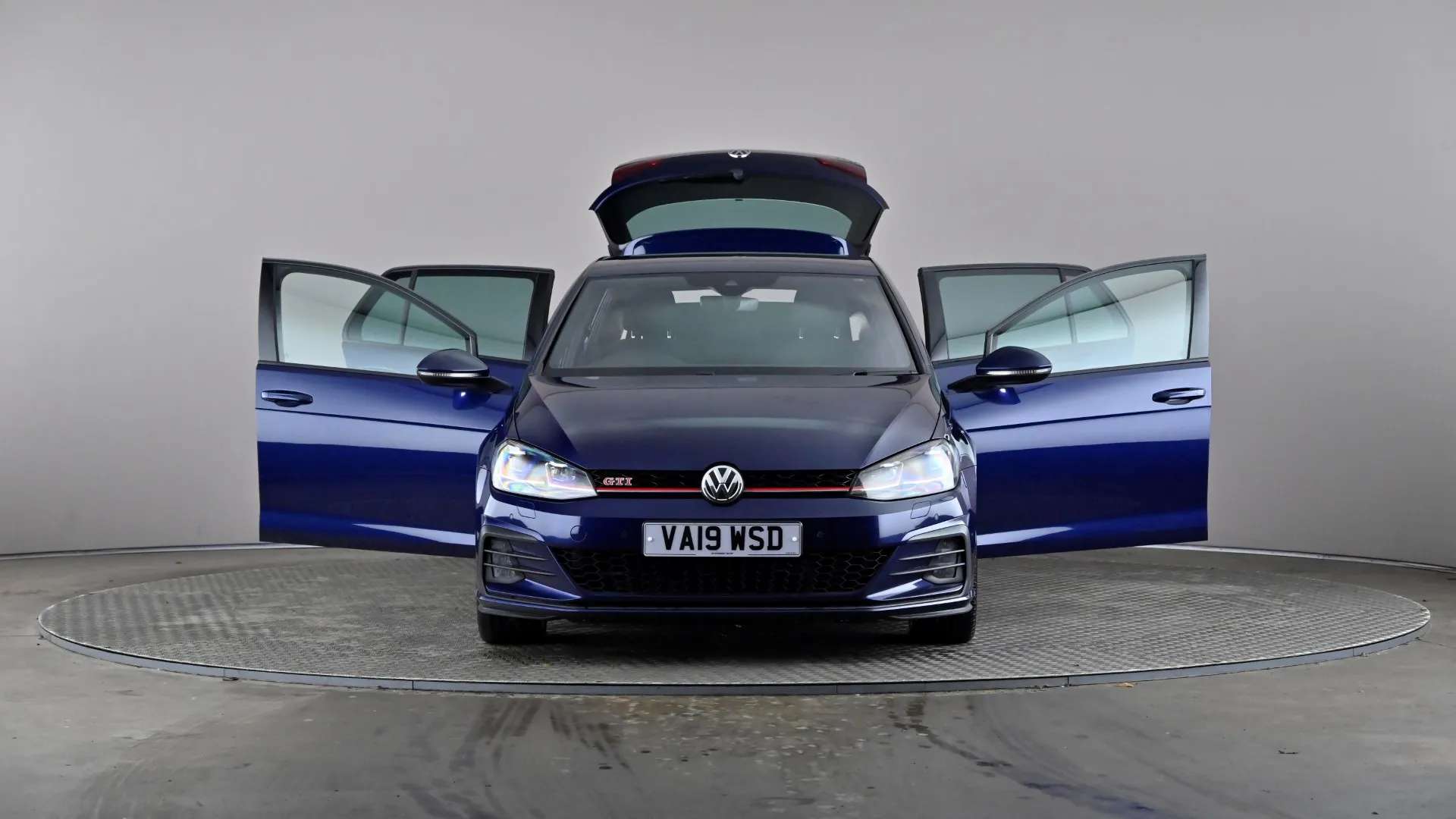 2019 VOLKSWAGEN GOLF 2019 VOLKSWAGEN GOLF