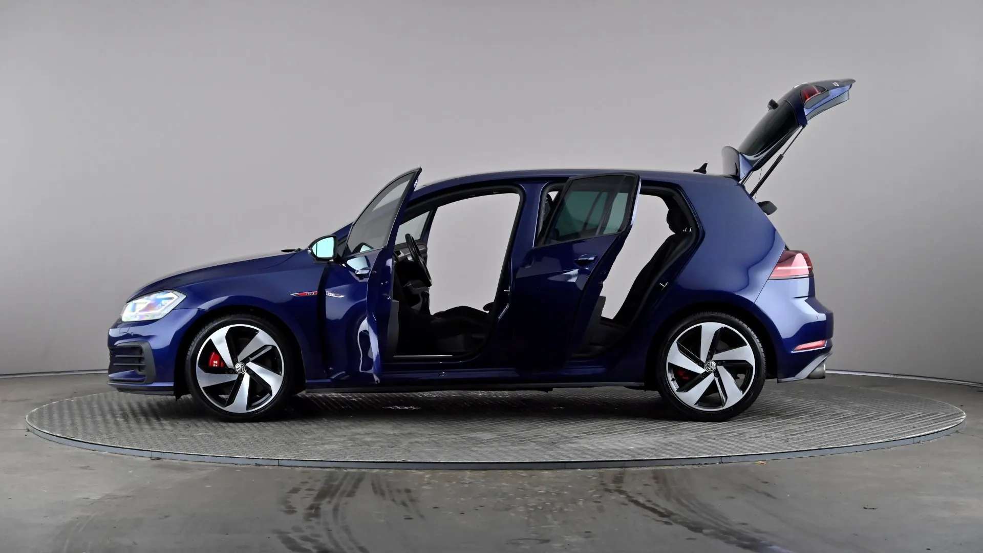 2019 VOLKSWAGEN GOLF 2019 VOLKSWAGEN GOLF