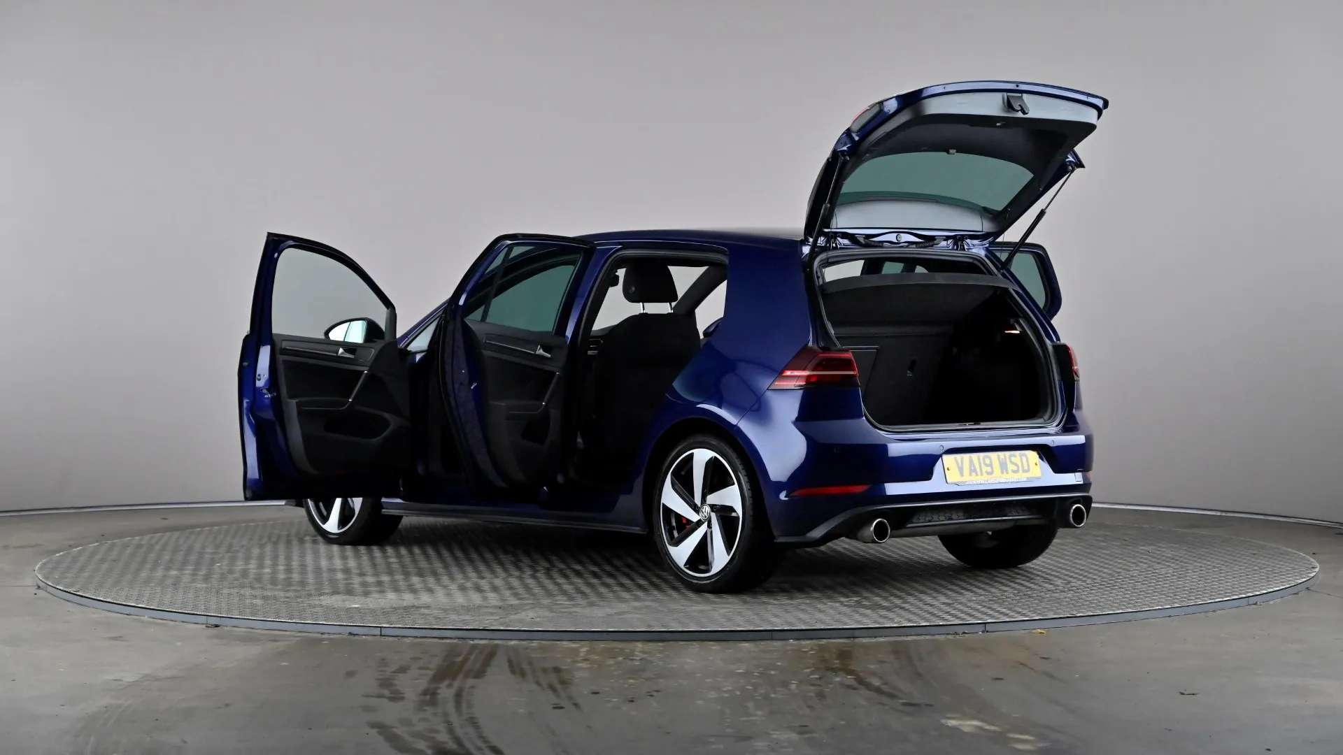 2019 VOLKSWAGEN GOLF 2019 VOLKSWAGEN GOLF