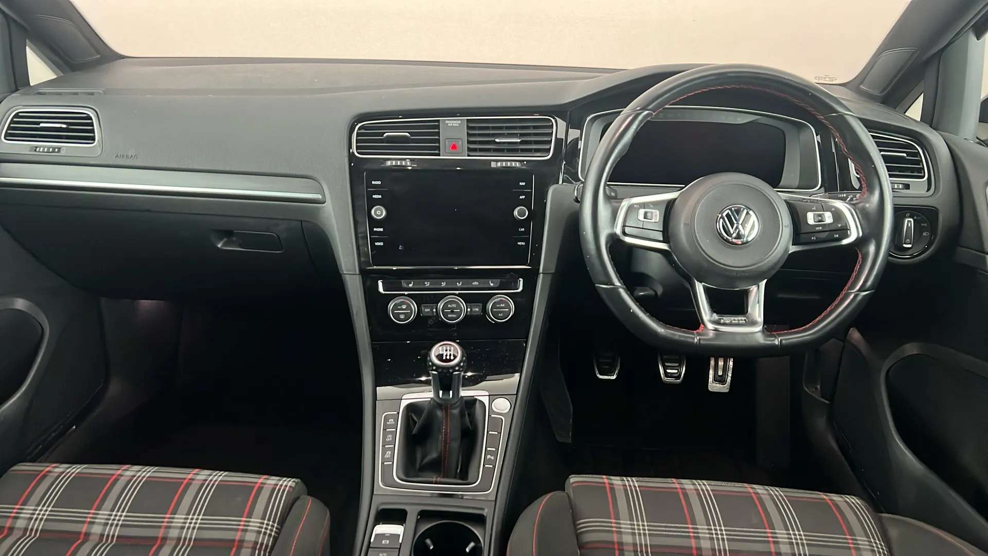 2019 VOLKSWAGEN GOLF 2019 VOLKSWAGEN GOLF