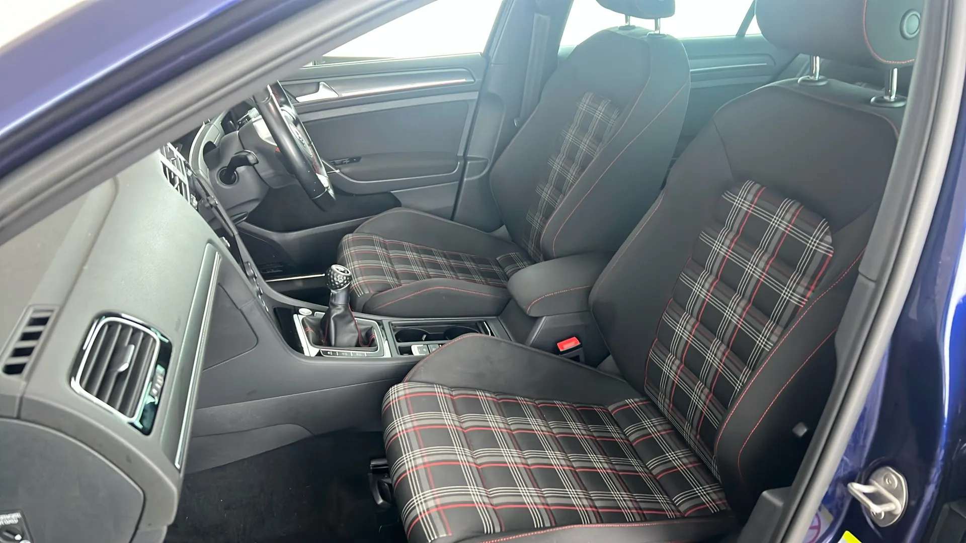 2019 VOLKSWAGEN GOLF 2019 VOLKSWAGEN GOLF