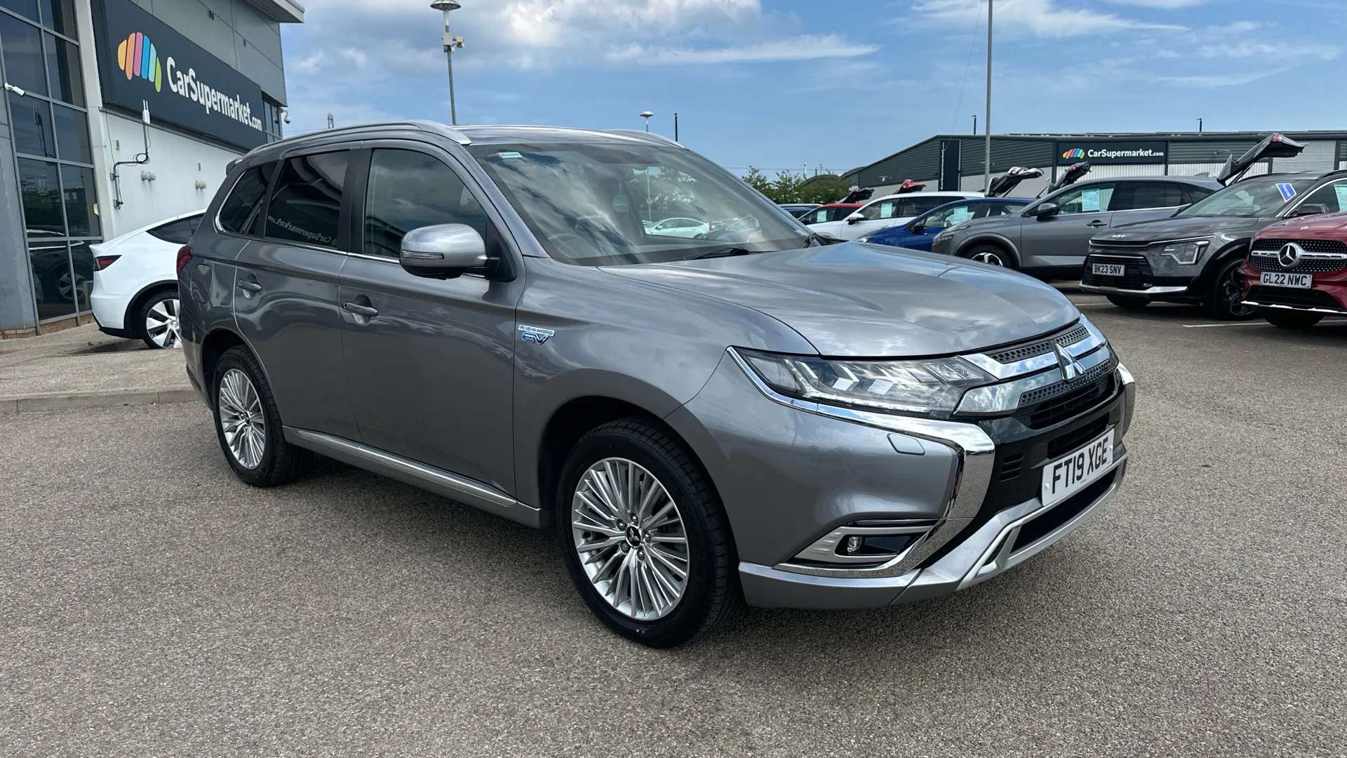 2019 MITSUBISHI OUTLANDER 2019 MITSUBISHI OUTLANDER