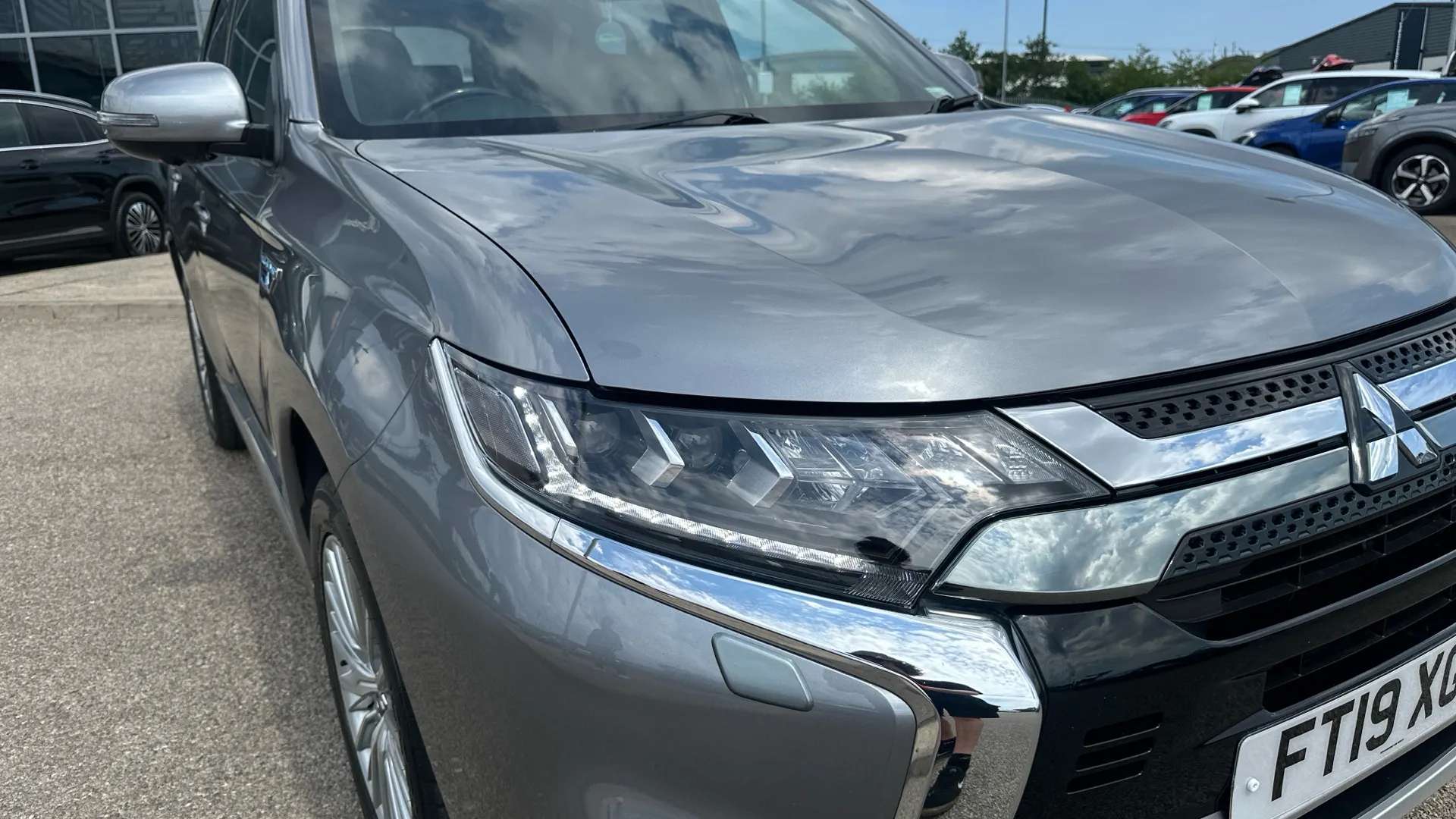 2019 MITSUBISHI OUTLANDER 2019 MITSUBISHI OUTLANDER