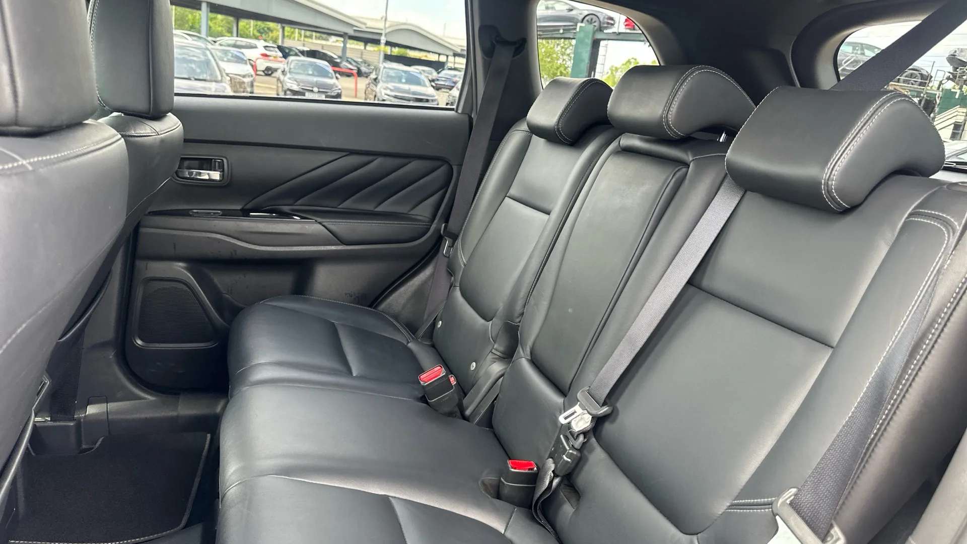 2019 MITSUBISHI OUTLANDER 2019 MITSUBISHI OUTLANDER