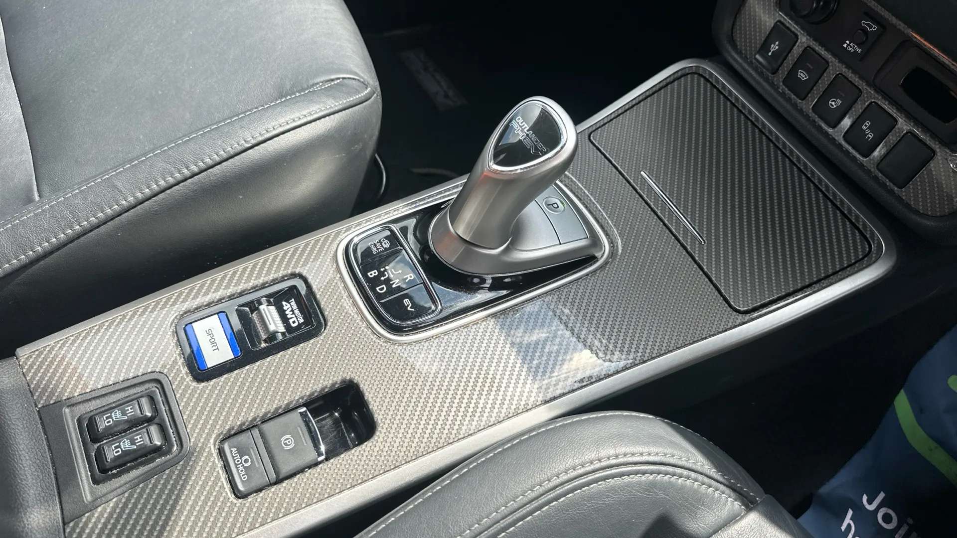 2019 MITSUBISHI OUTLANDER 2019 MITSUBISHI OUTLANDER