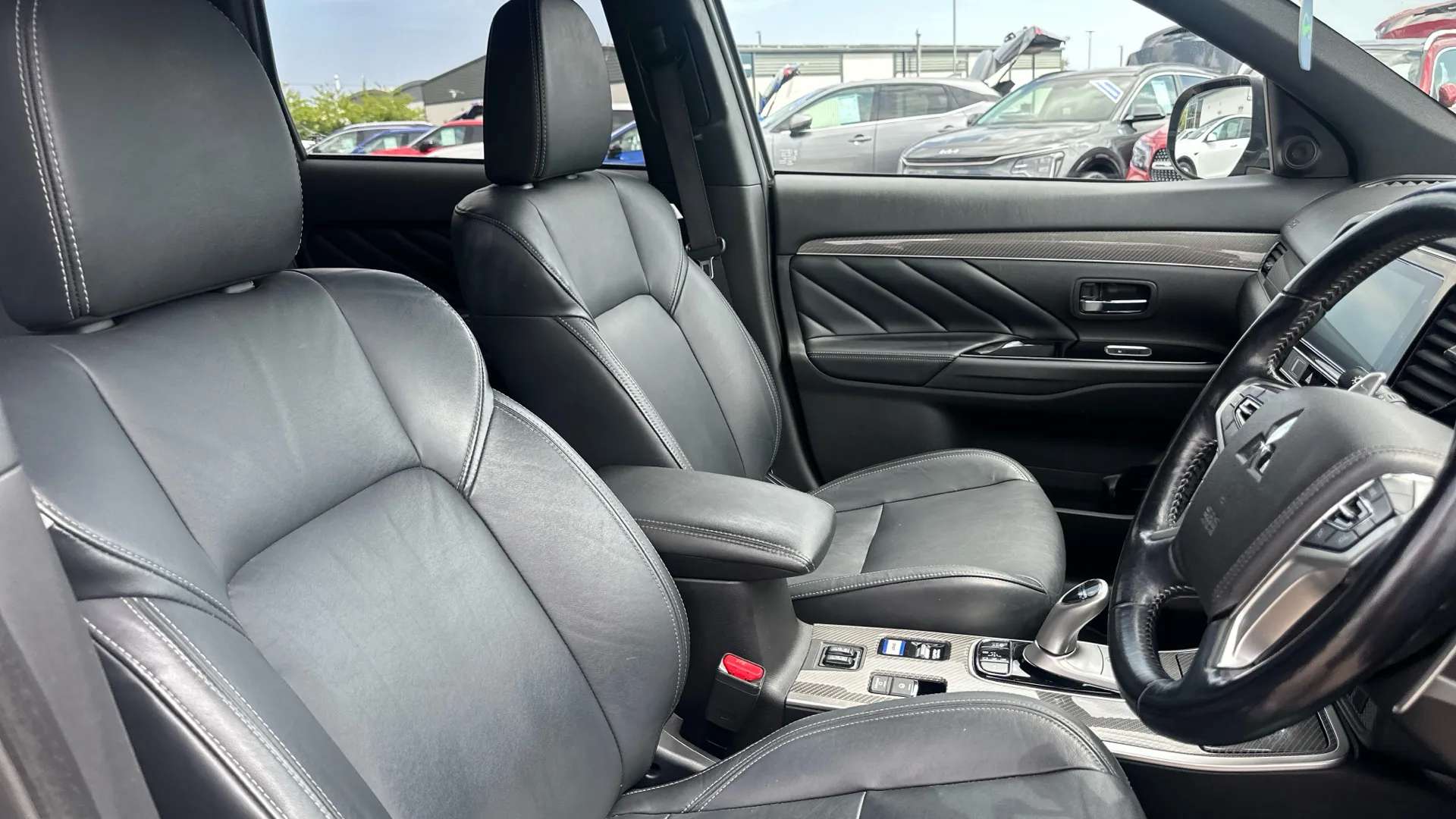 2019 MITSUBISHI OUTLANDER 2019 MITSUBISHI OUTLANDER