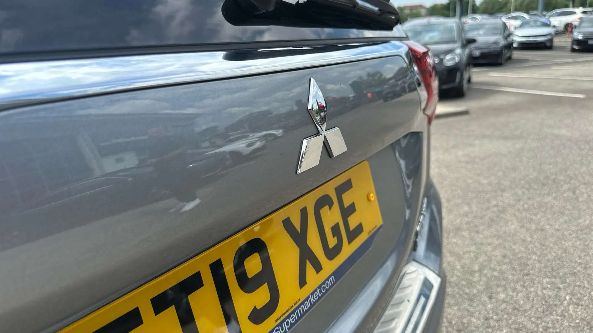 2019 MITSUBISHI OUTLANDER 2019 MITSUBISHI OUTLANDER