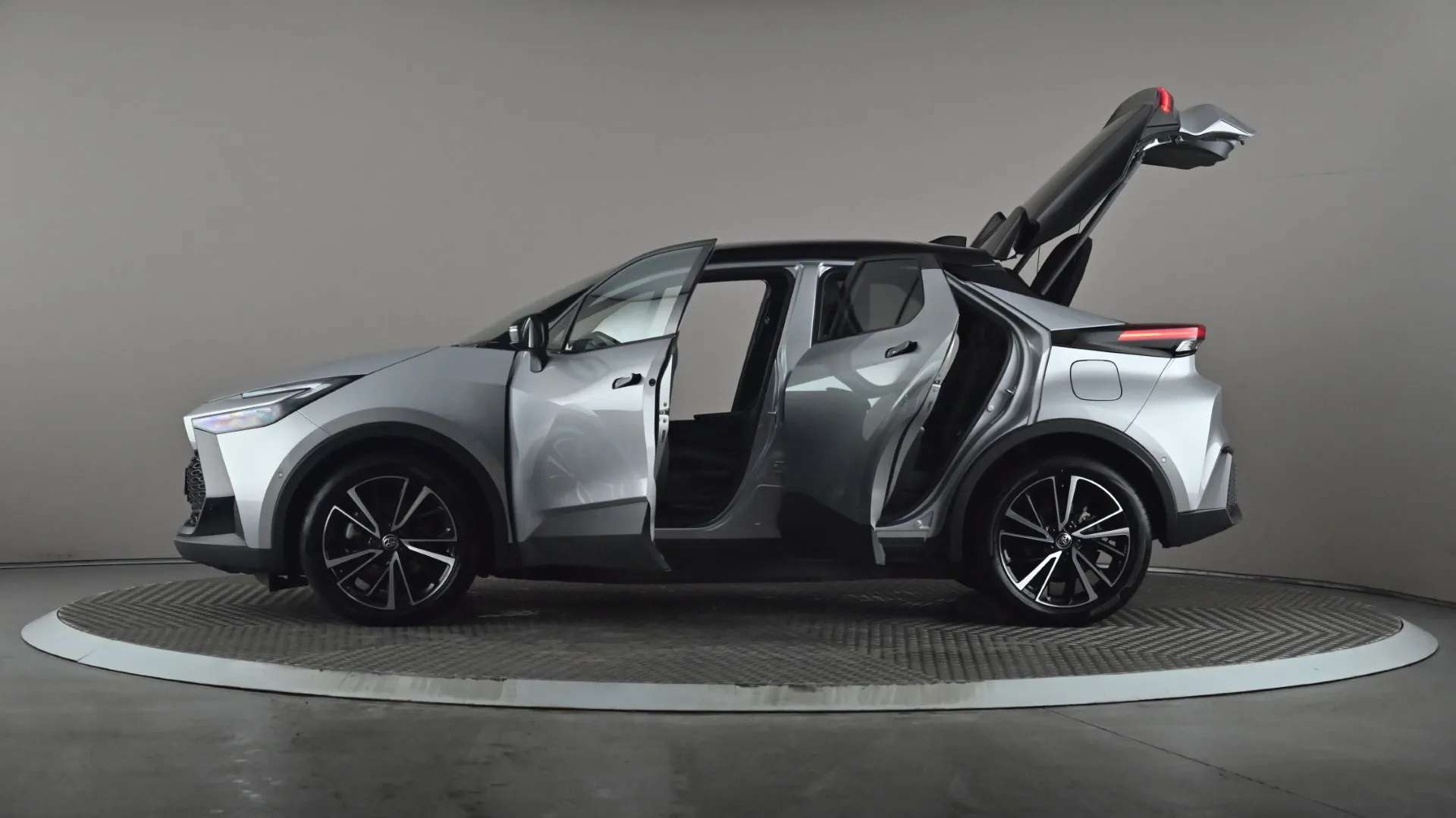 2024 TOYOTA C-HR 2024 TOYOTA C-HR