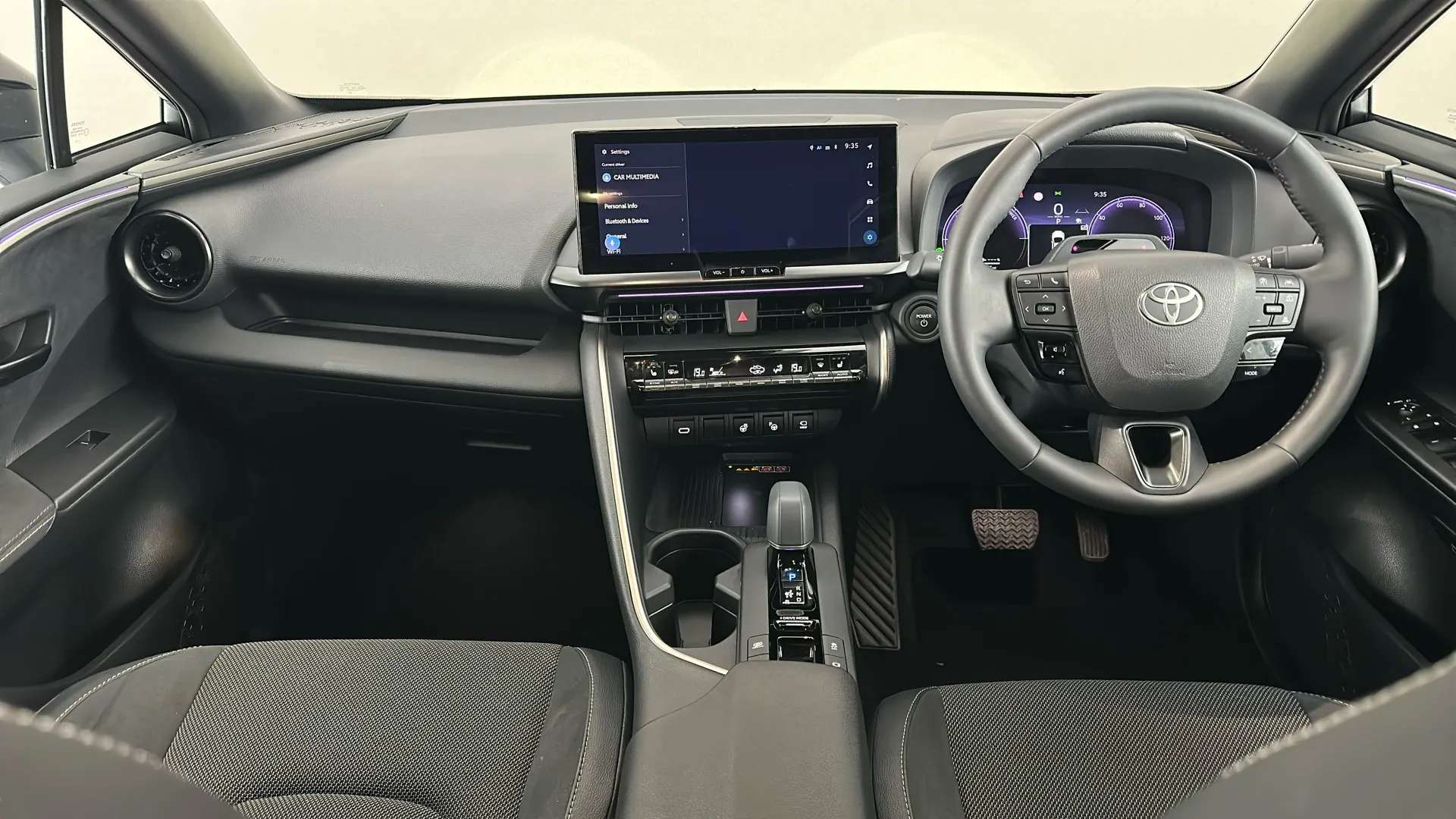 2024 TOYOTA C-HR 2024 TOYOTA C-HR