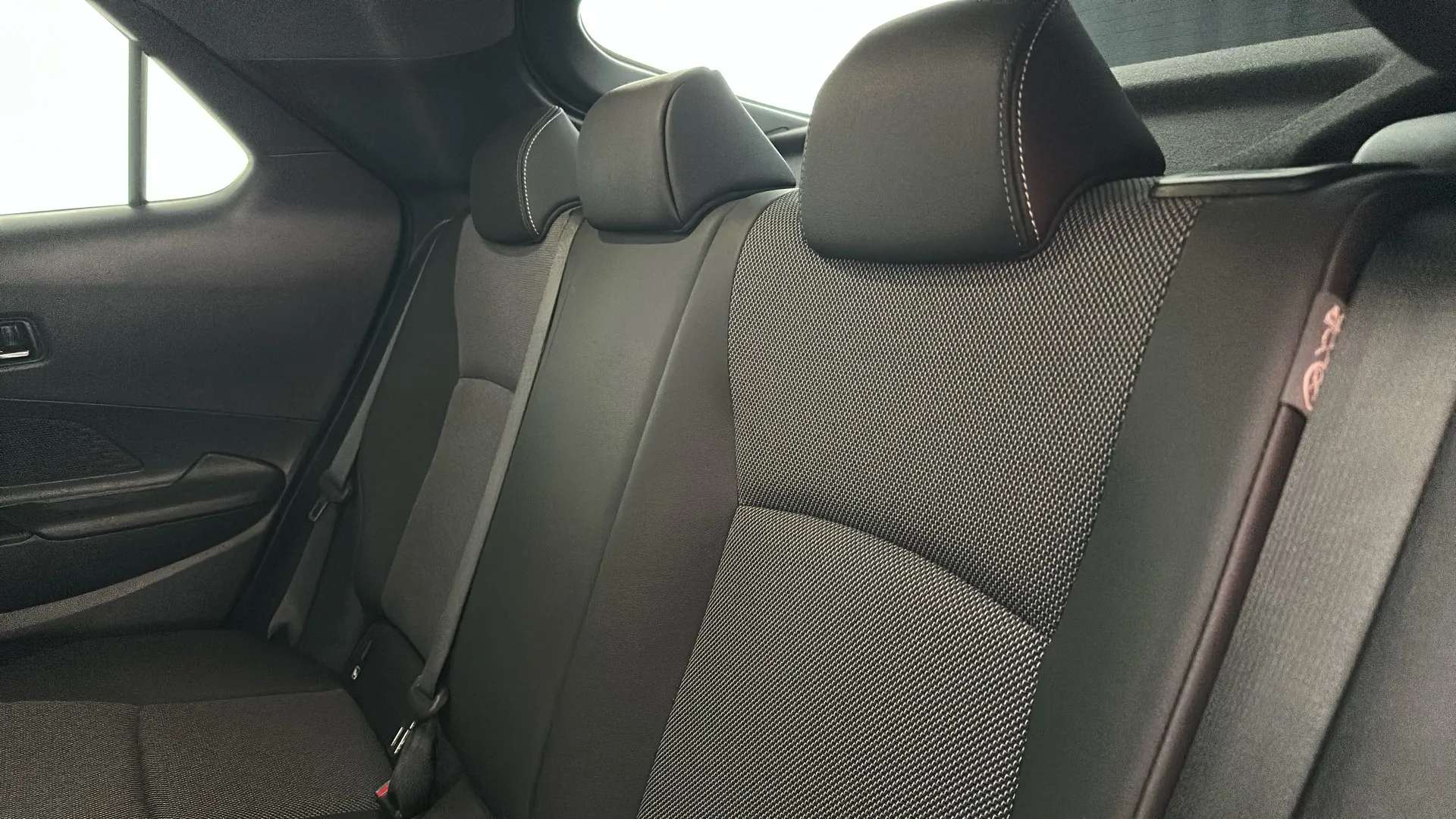 2024 TOYOTA C-HR 2024 TOYOTA C-HR