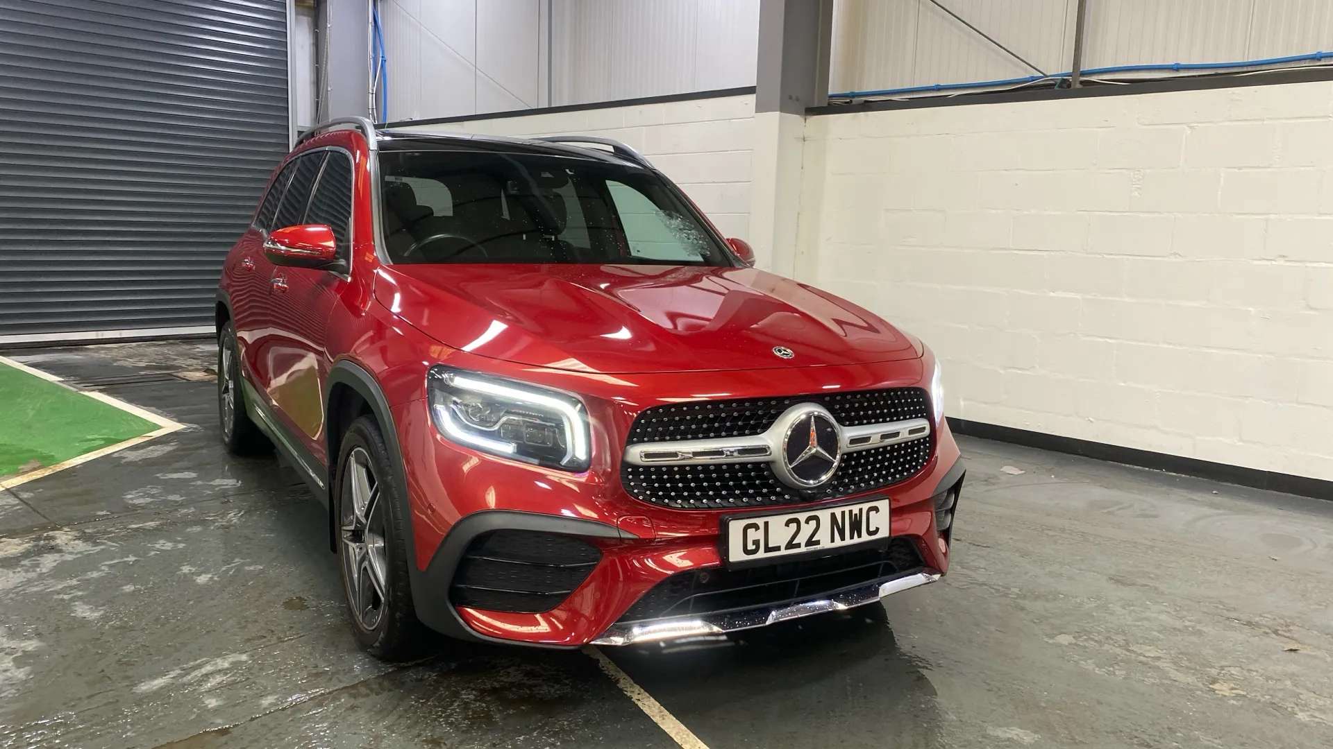 A 2022 MERCEDES-BENZ GLB GLB 220d 4Matic AMG Line Prem Plus 8G-Tronic A 2022 MERCEDES-BENZ GLB GLB 220d 4Matic AMG Line Prem Plus 8G-Tronic