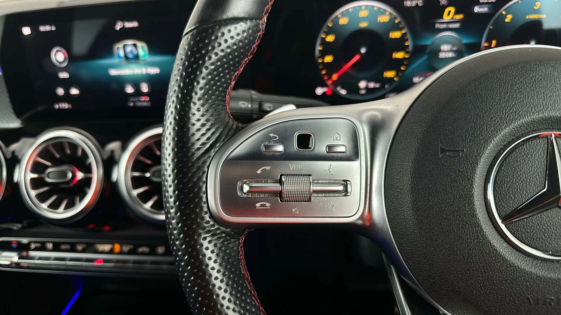 2022 MERCEDES-BENZ GLB 2022 MERCEDES-BENZ GLB