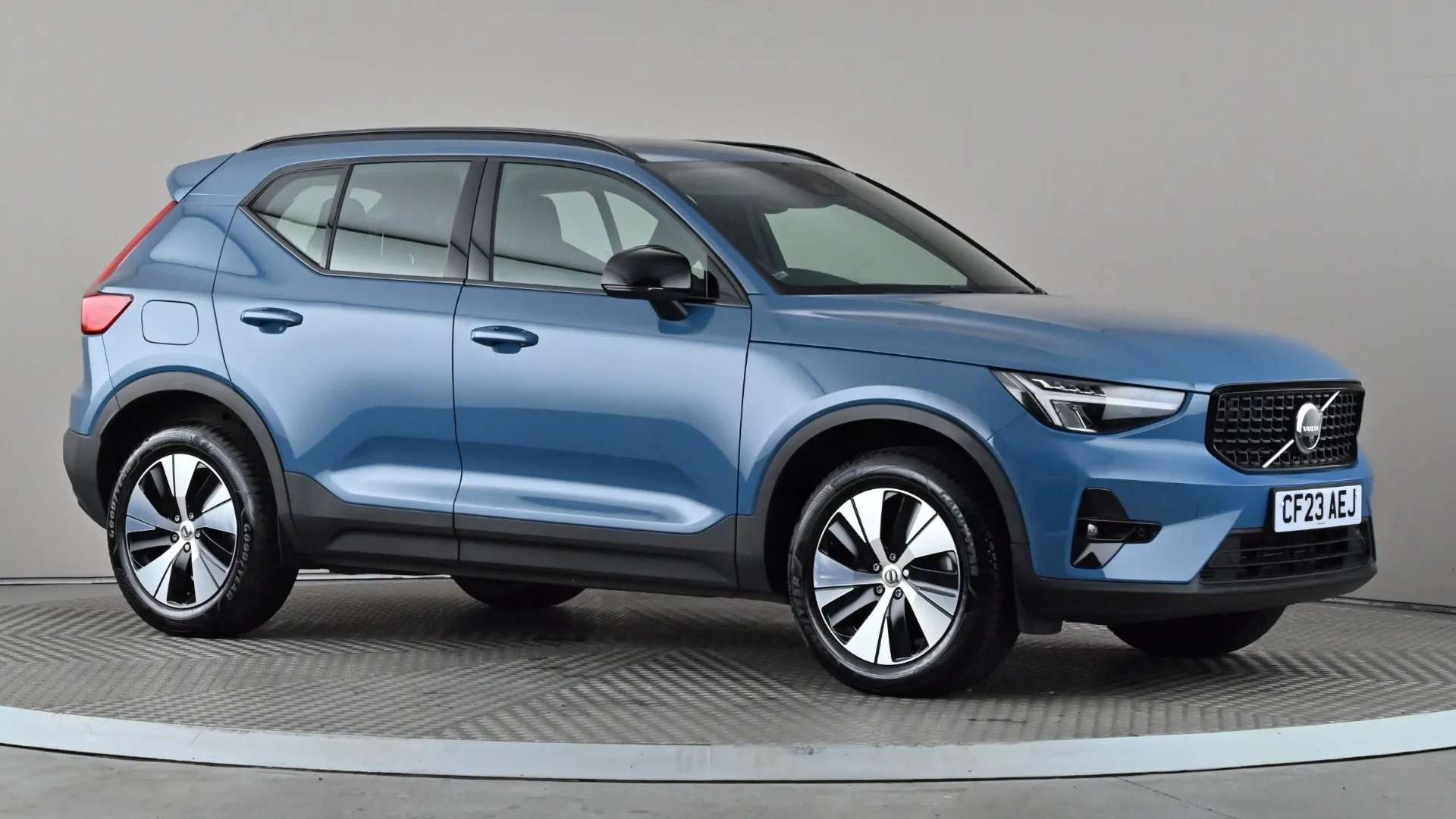 A 2023 VOLVO XC40 1.5 T4 Recharge PHEV Plus Dark Auto A 2023 VOLVO XC40 1.5 T4 Recharge PHEV Plus Dark Auto